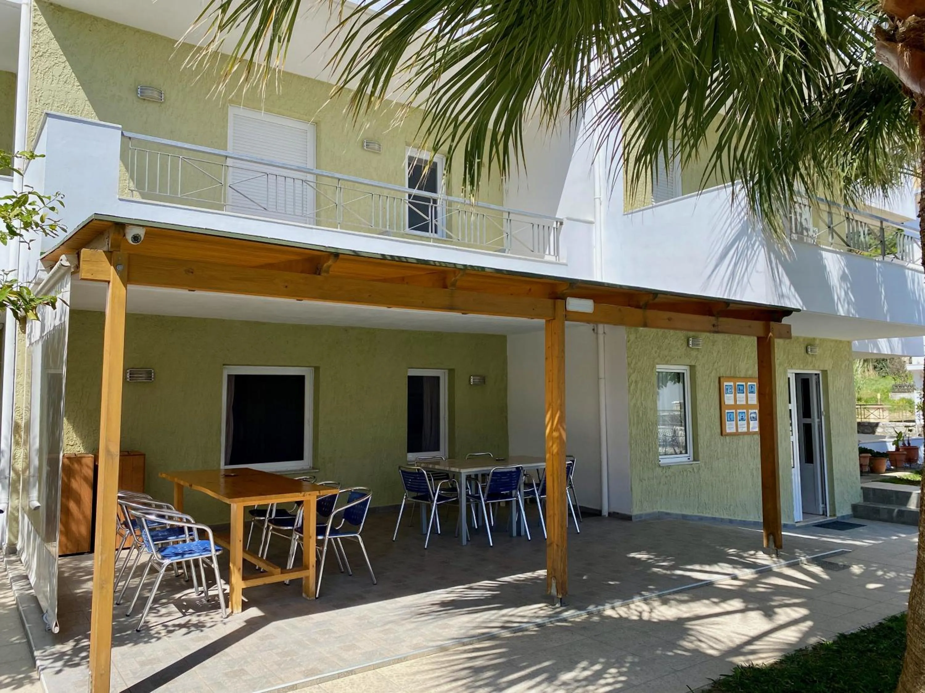 Property building in Manolis Apartments plakias