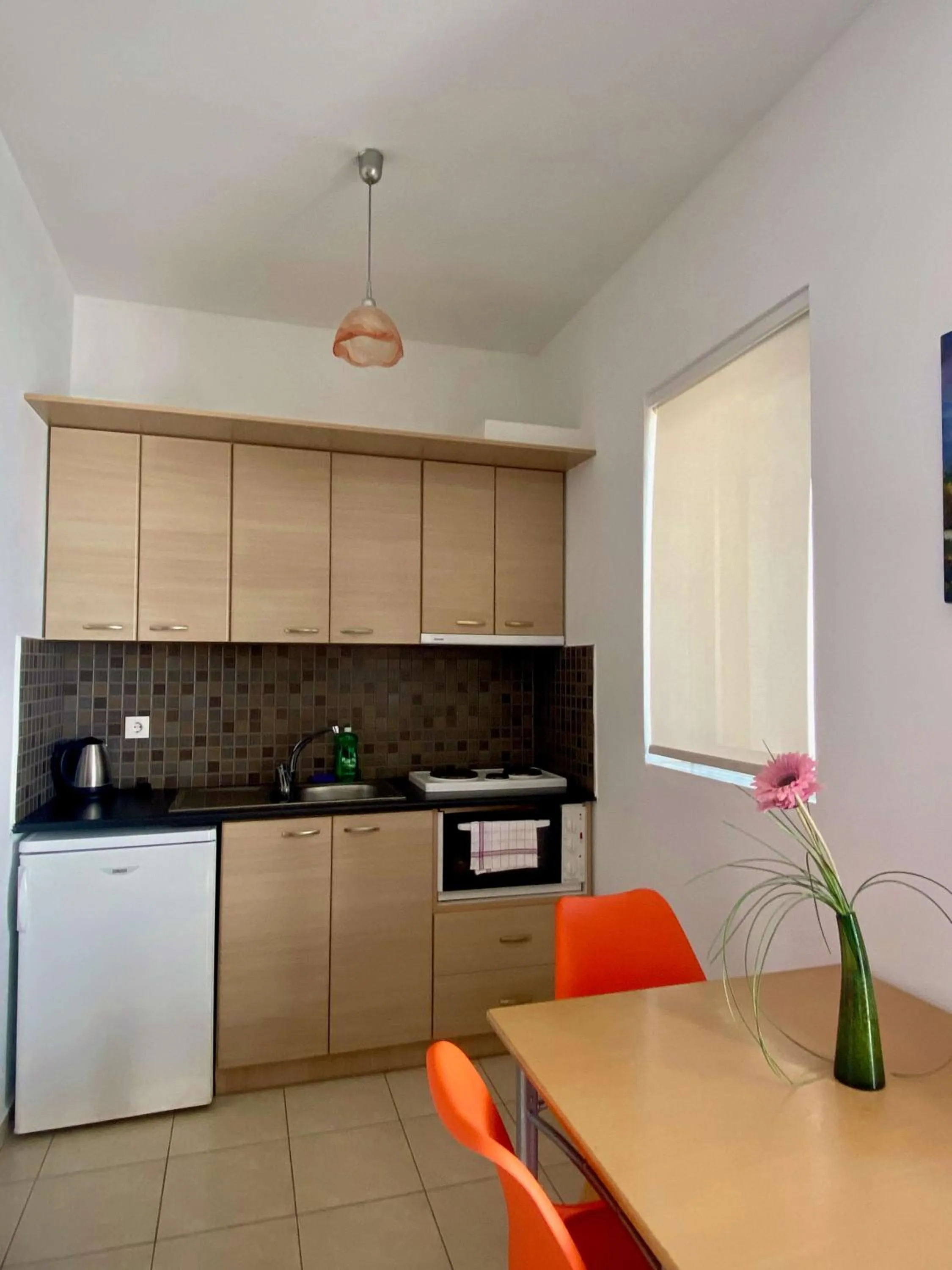 kitchen in Manolis Apartments plakias