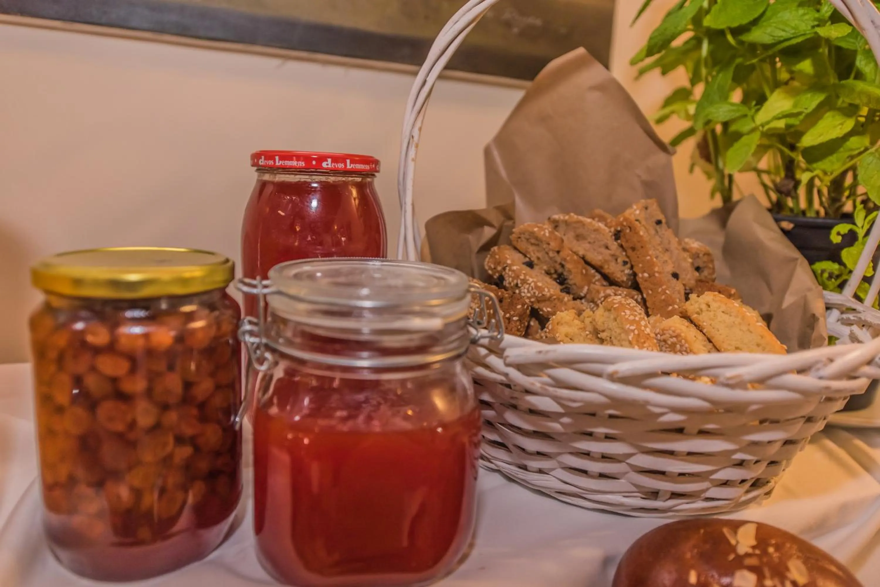 Food and drinks in Sea View Village