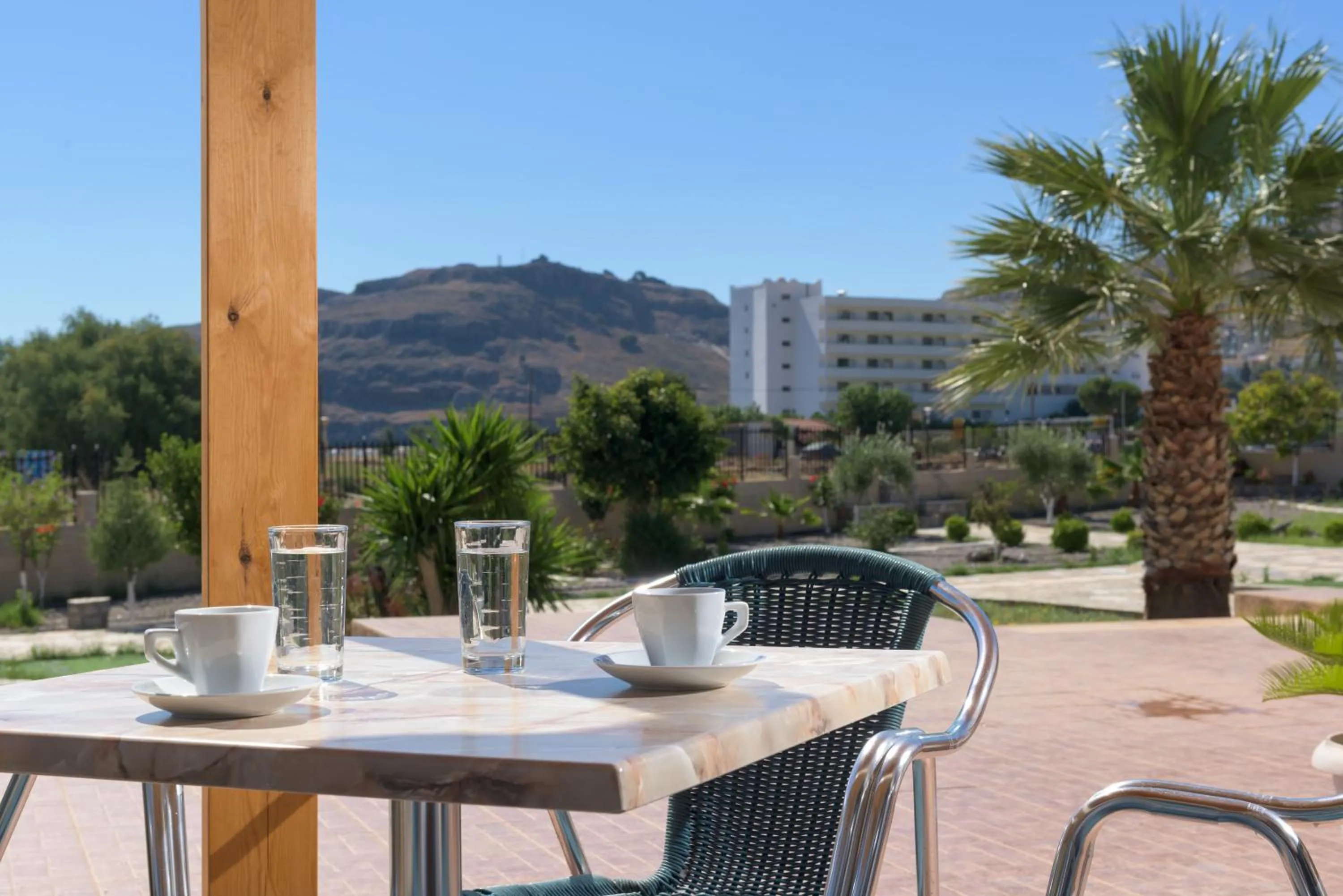 Day in Vlycha Beach Apartments