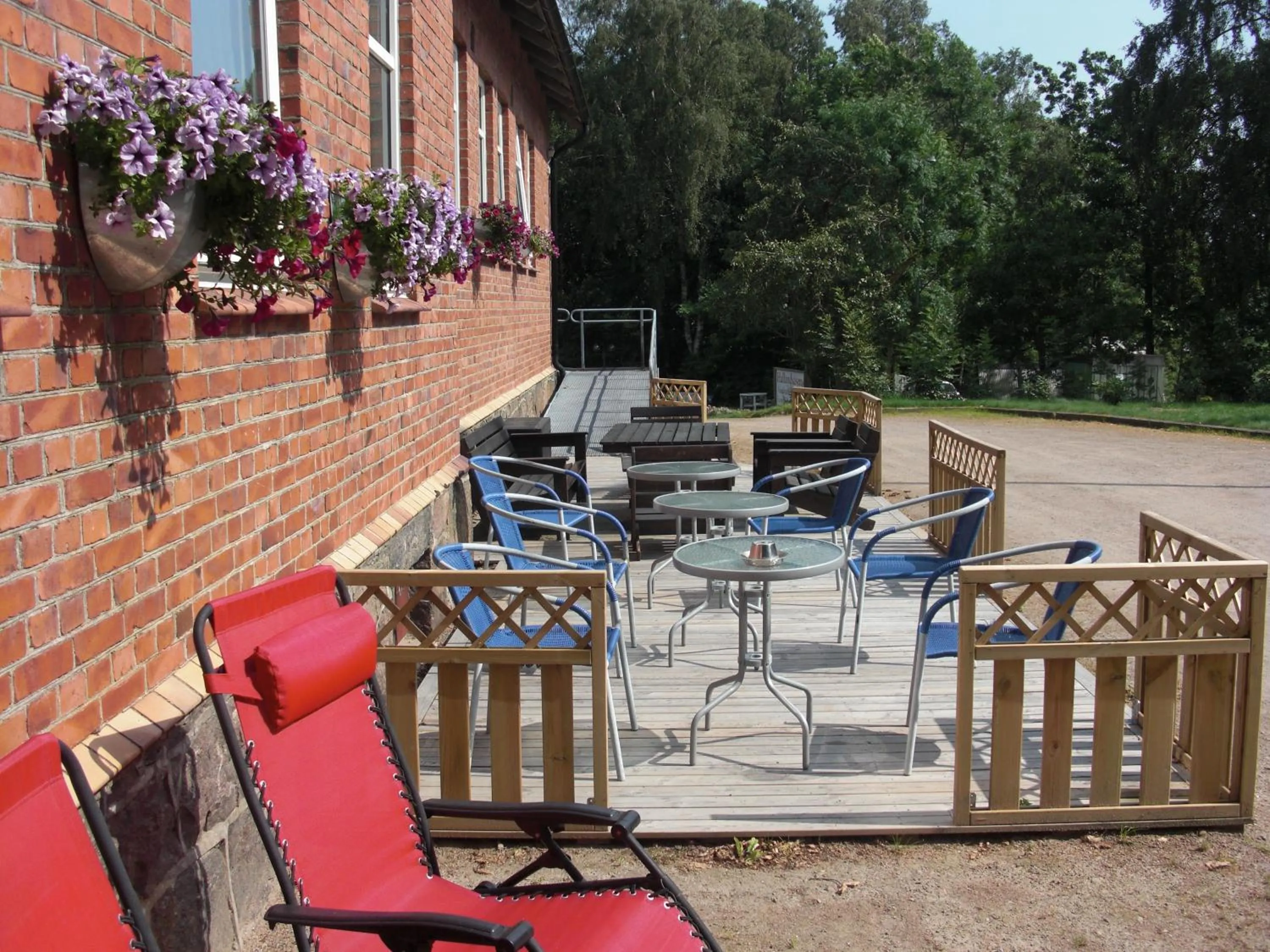 Facade/entrance in Hallandsåsen Hostel