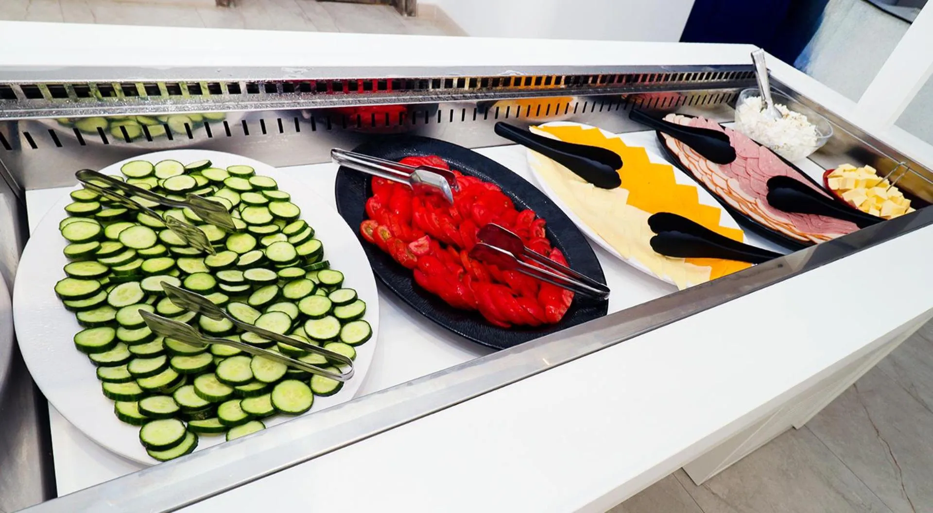 Food and drinks in Theo Bungalows Boutique Hotel