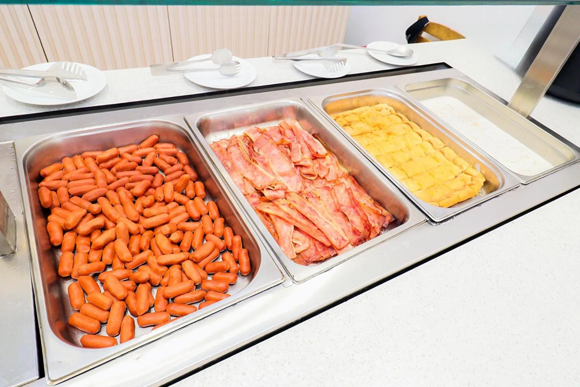 Food and drinks in Theo Bungalows Boutique Hotel