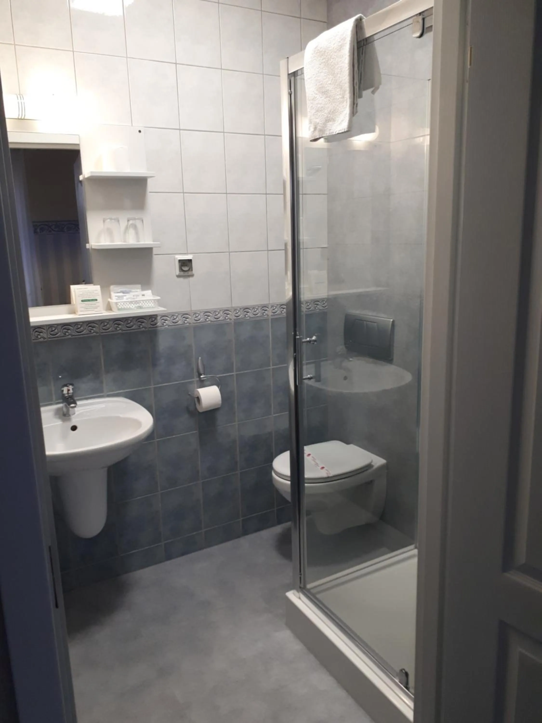 Bathroom in Hotel Marmułowski