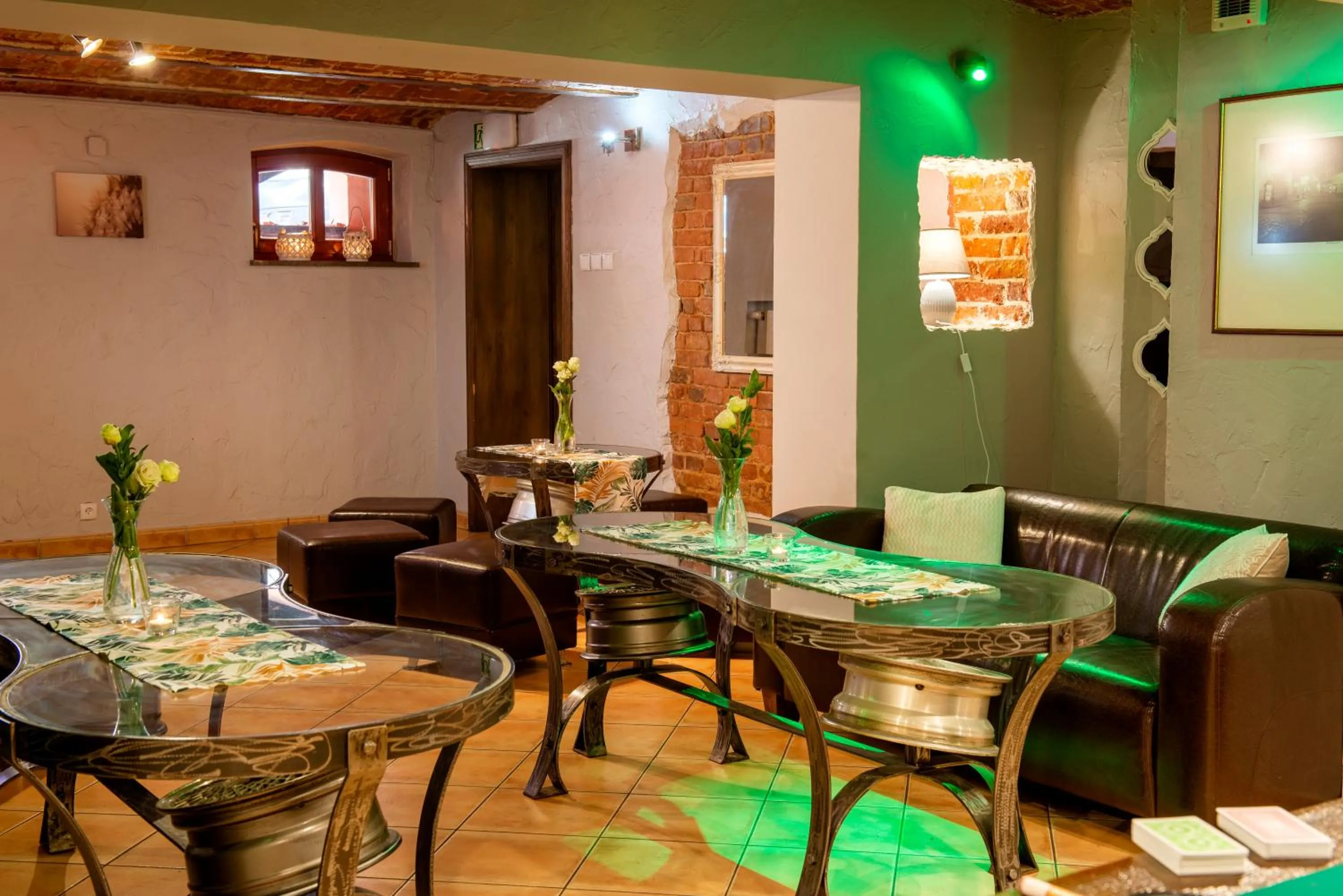 Communal lounge/ TV room in Dworek 1885