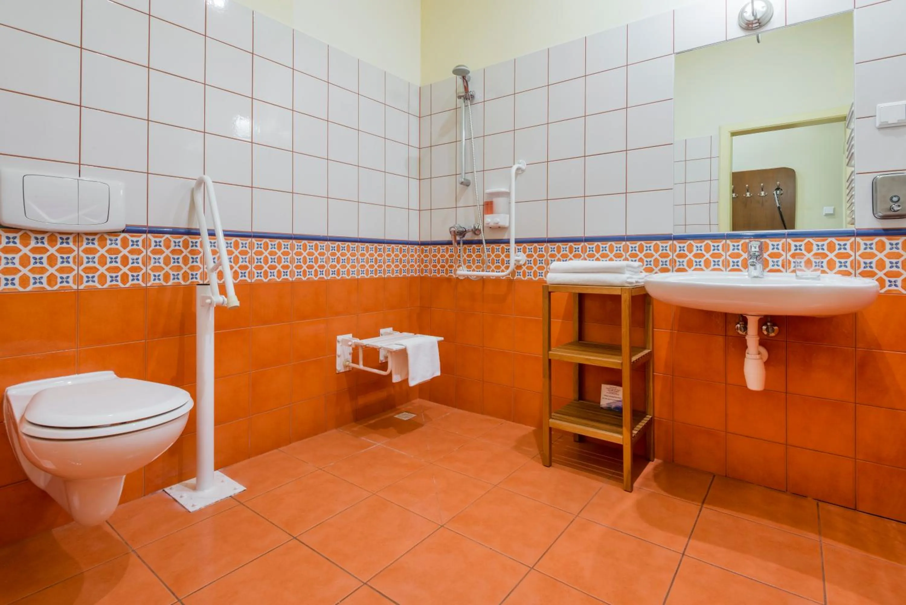 Bathroom in Dworek 1885