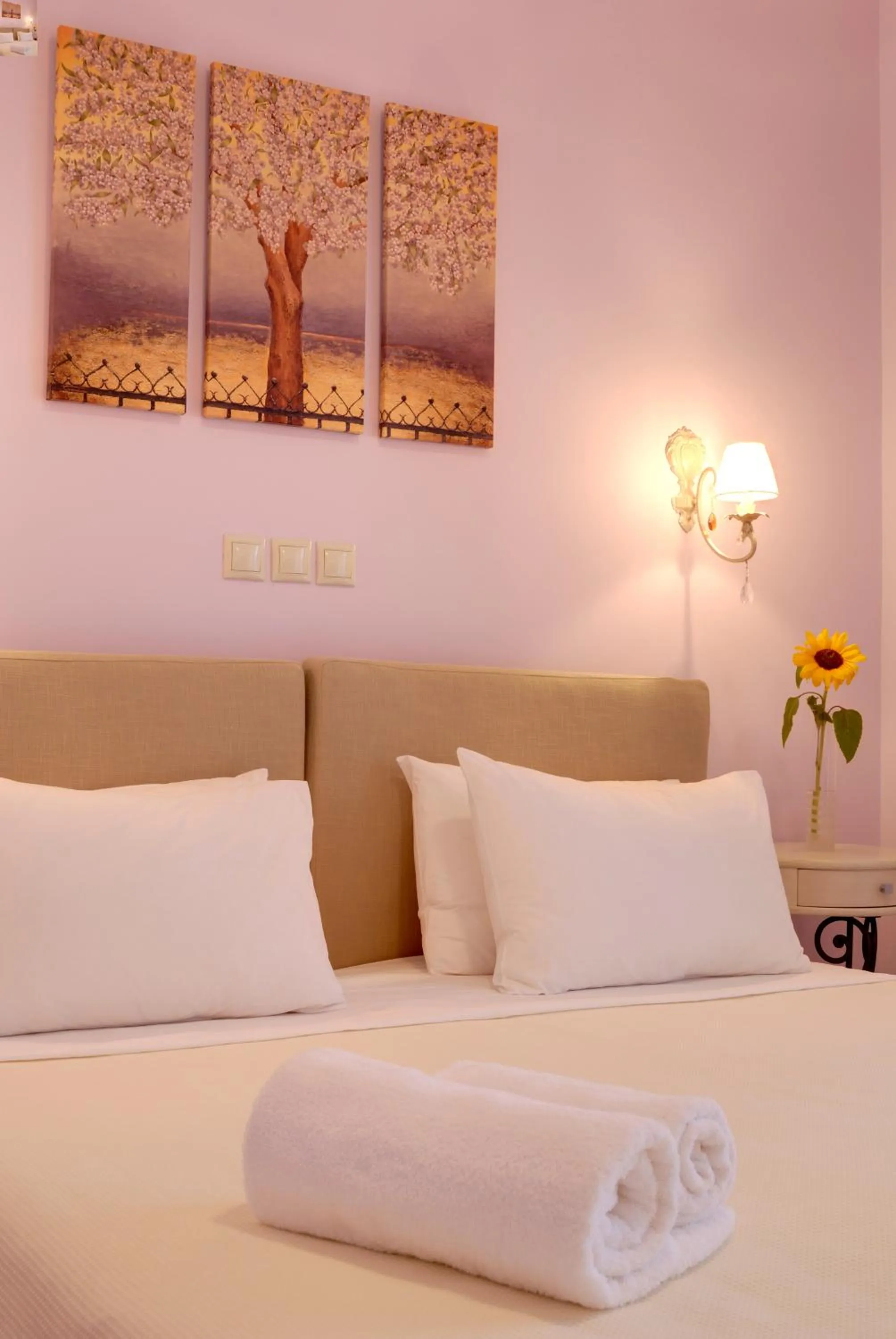 Bed in Byzantinon Hotel