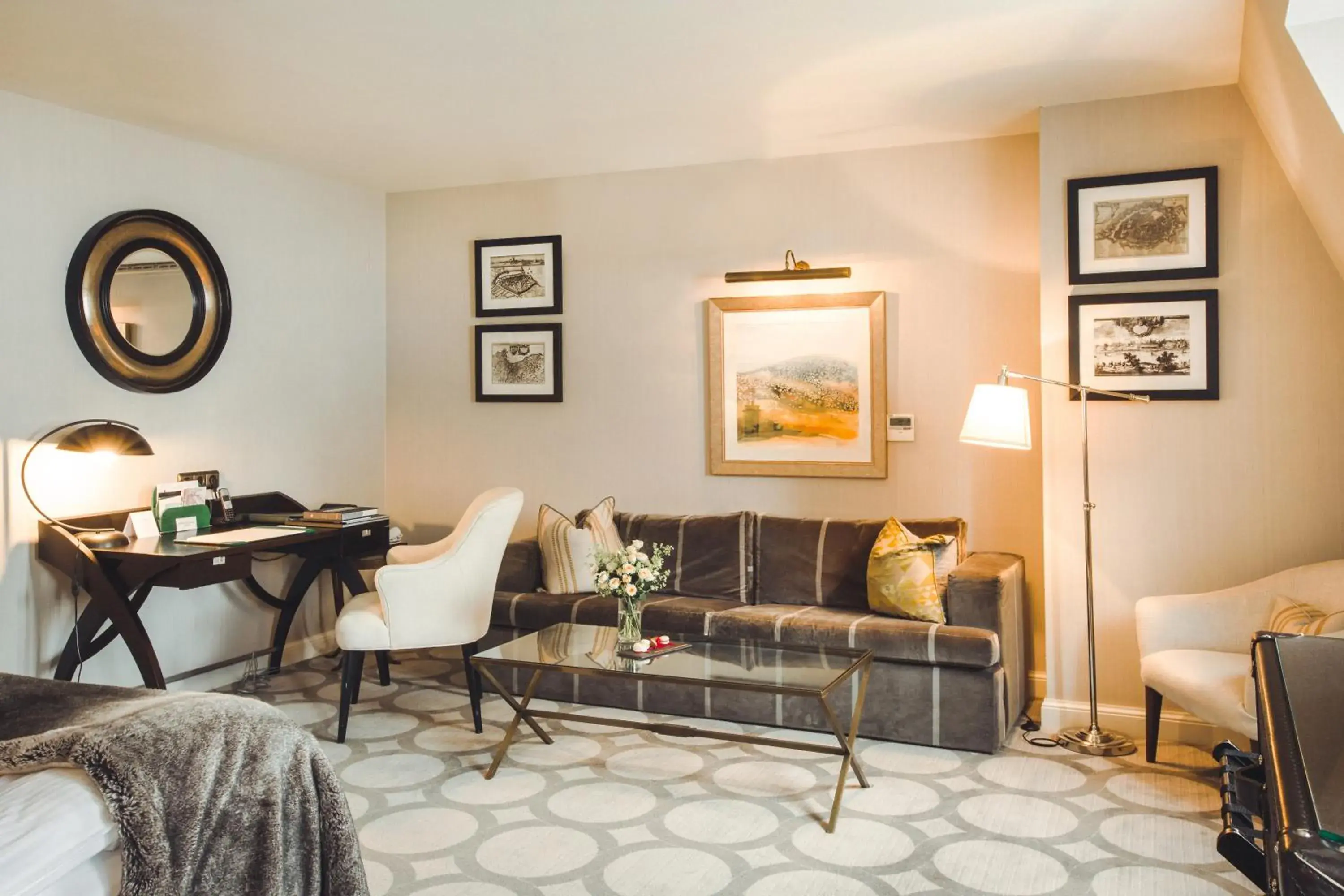 Junior Suite Twin with Sauna Access in Grand Palace Hotel - Small Luxury Hotels of the World Junior Suite Twin with Sauna Access in Grand Palace Hotel - Small Luxury Hotels of the World