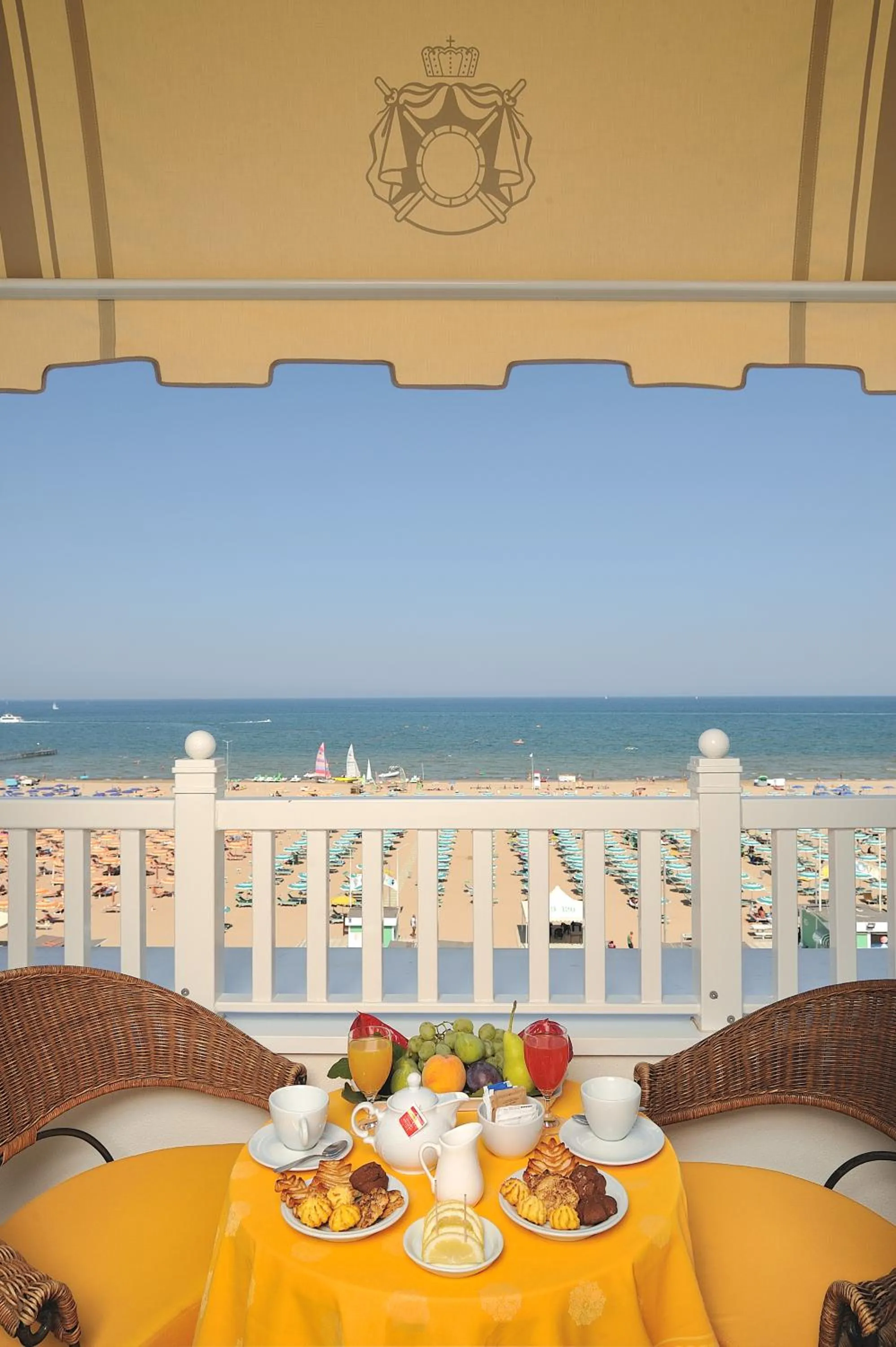Balcony/Terrace in Hotel de France