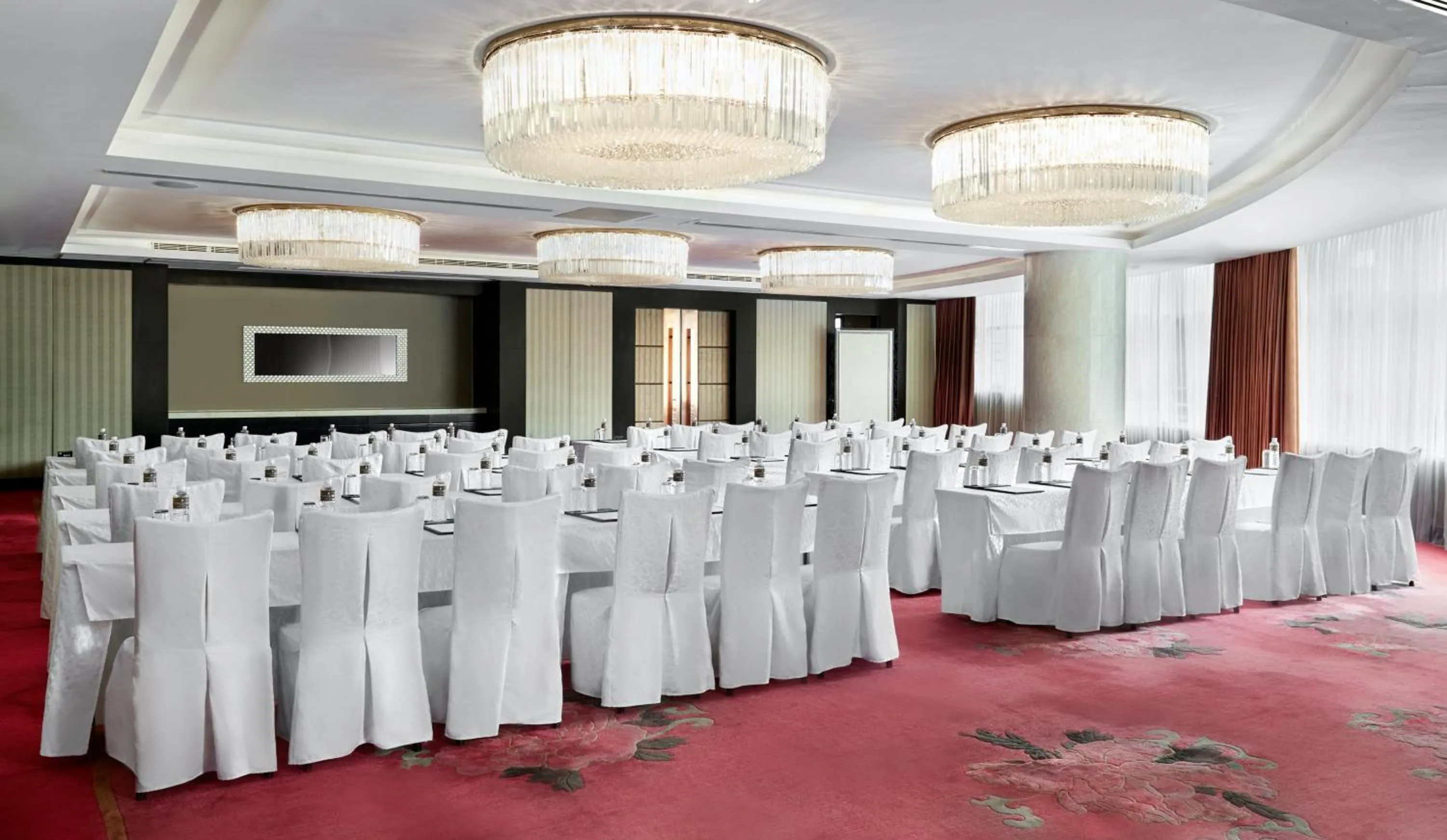 Meeting/conference room in InterContinental Dalian by IHG
