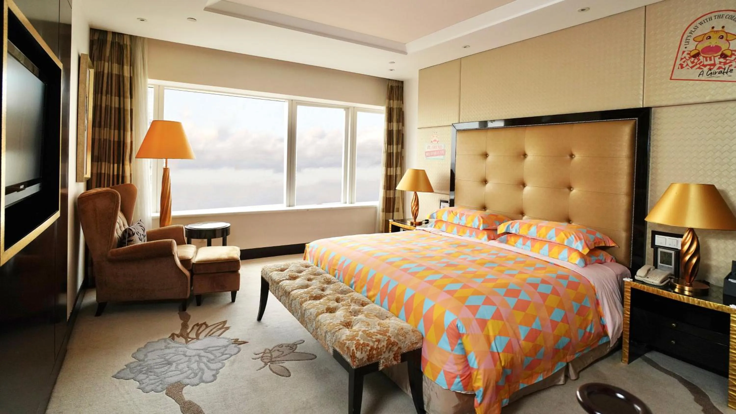 Photo of the whole room, Bed in InterContinental Dalian by IHG