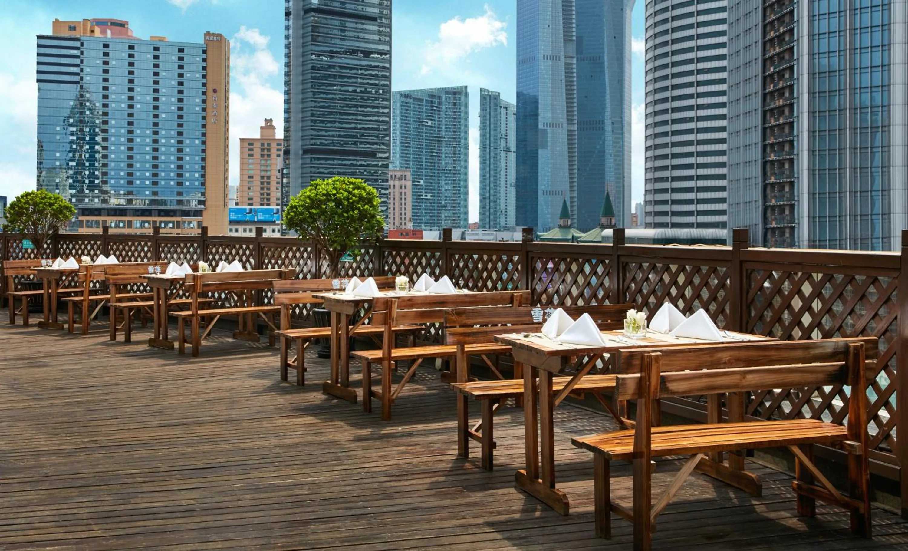 Lobby or reception in InterContinental Dalian by IHG