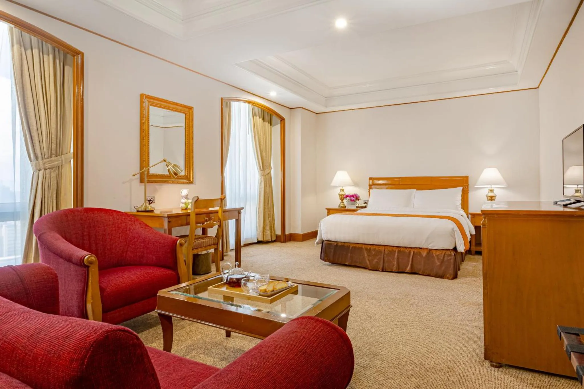 Bed in Richmonde Hotel Ortigas, Manila