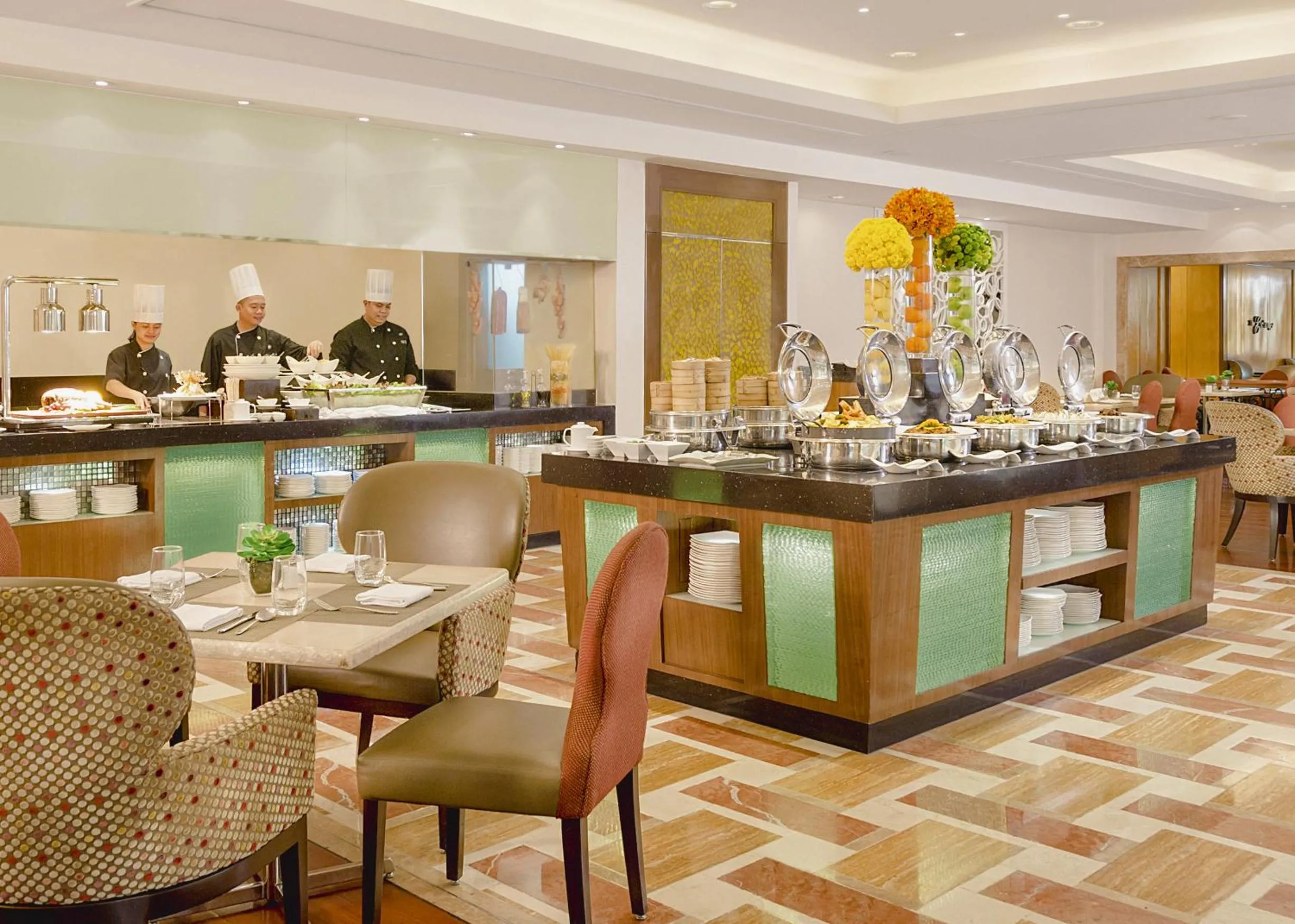 Restaurant/places to eat in Richmonde Hotel Ortigas, Manila