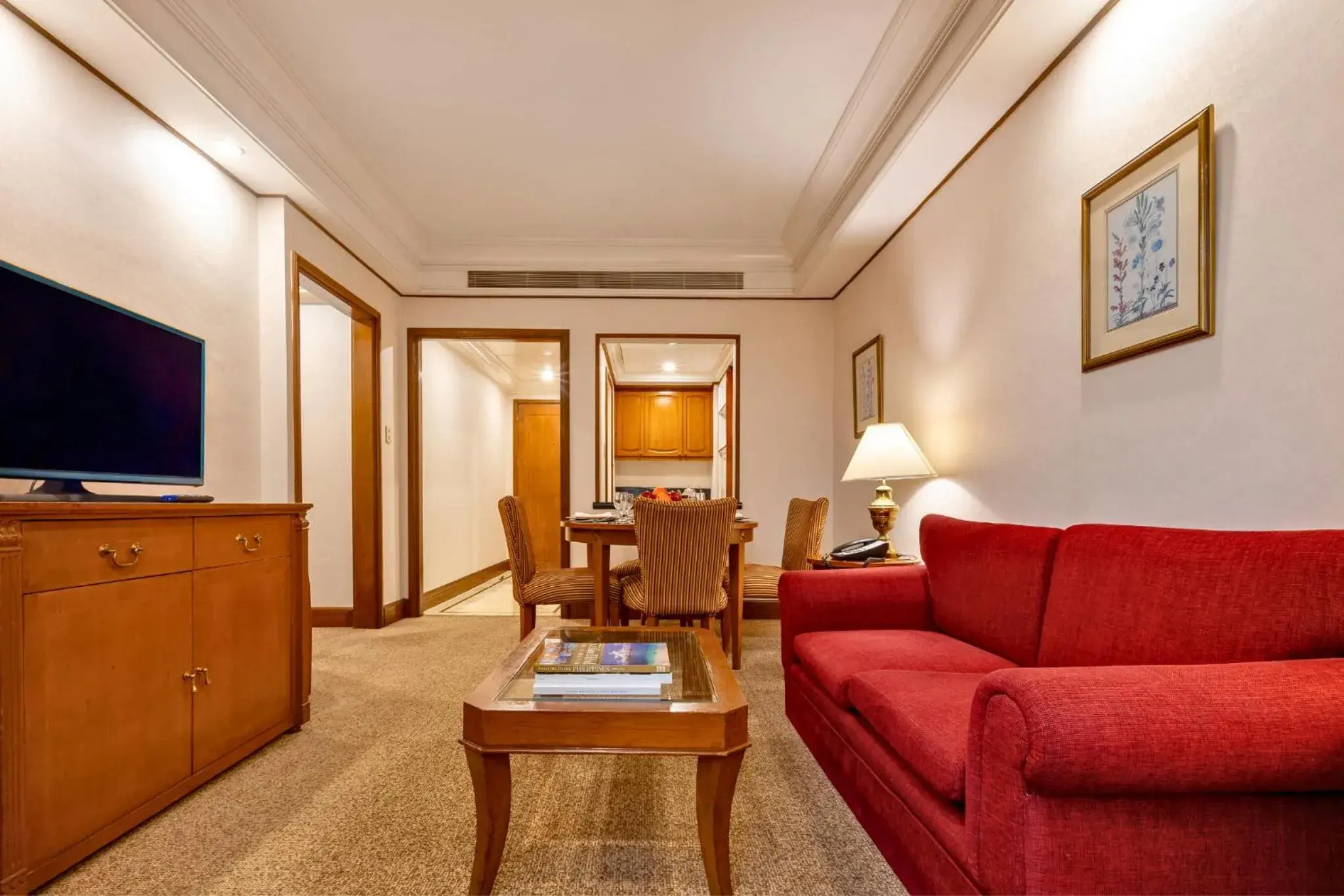 Two-Bedroom Suite in Richmonde Hotel Ortigas, Manila Two-Bedroom Suite in Richmonde Hotel Ortigas, Manila