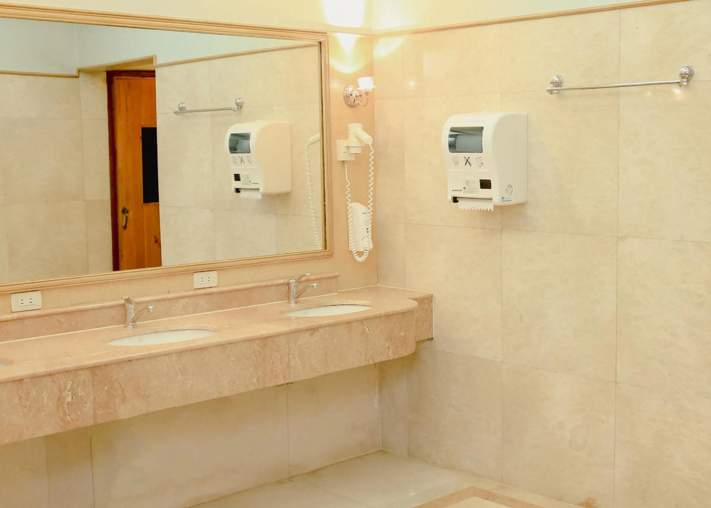 Fitness centre/facilities in Richmonde Hotel Ortigas, Manila