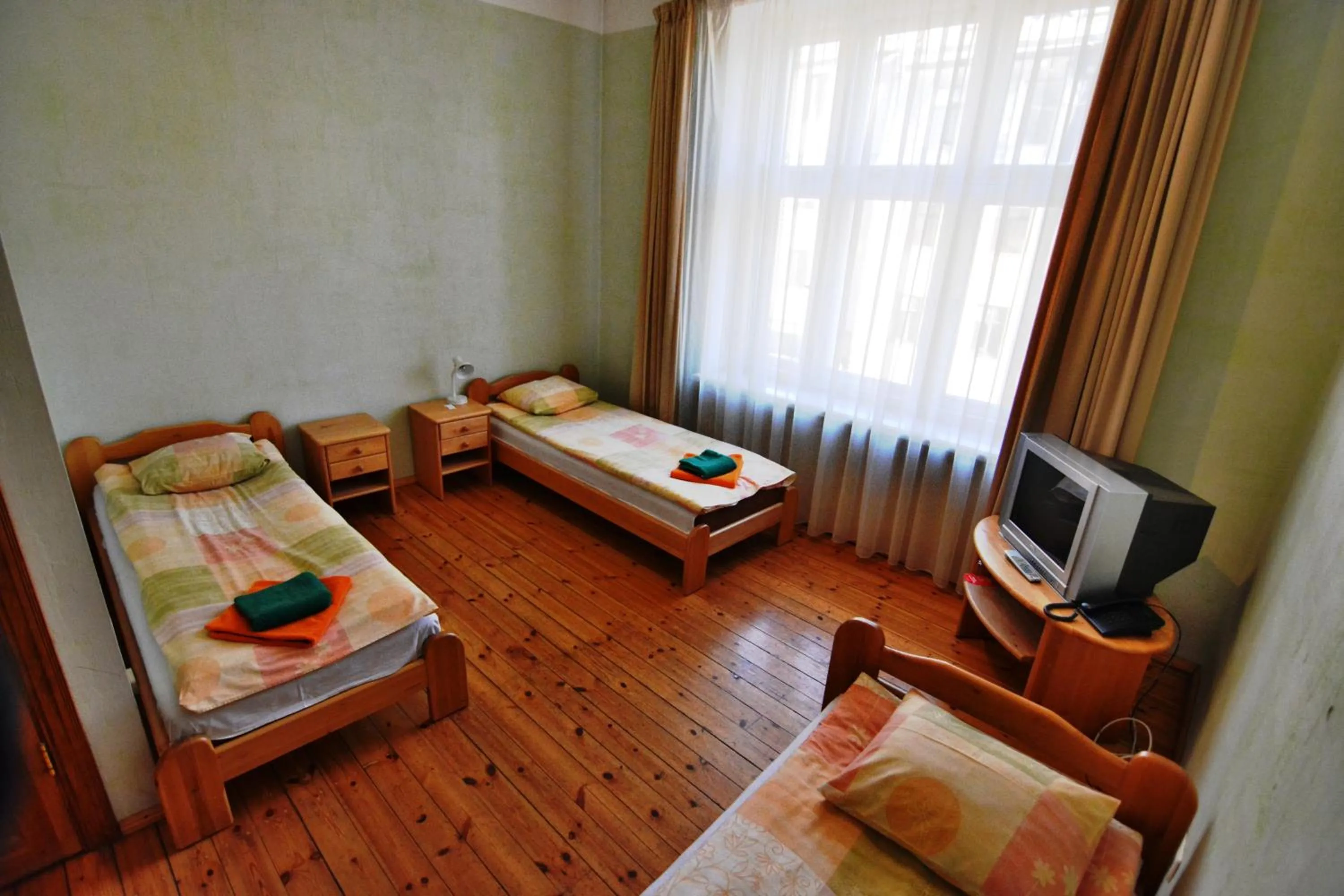 TV and multimedia, Bed in Hotel Multilux with Self Check-in