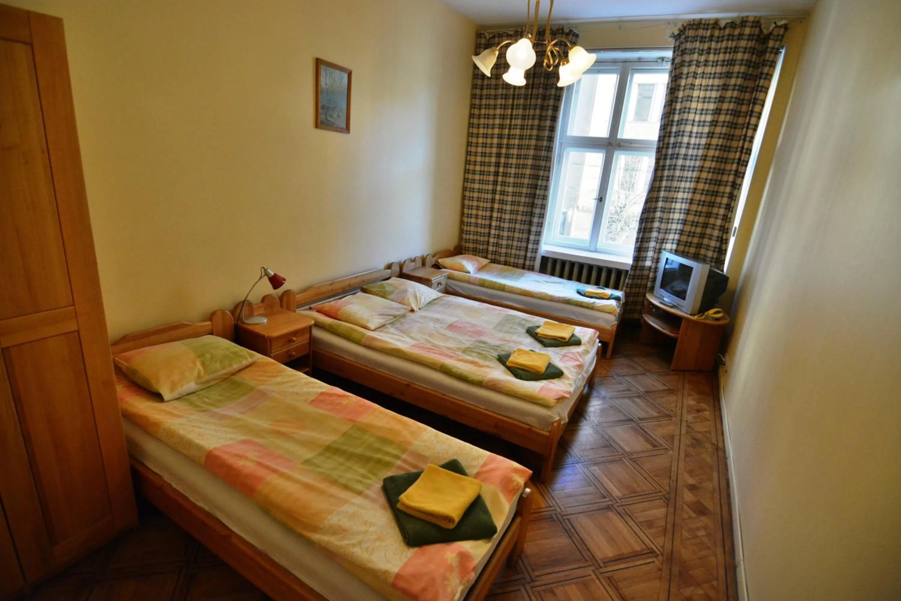 TV and multimedia, Bed in Hotel Multilux with Self Check-in