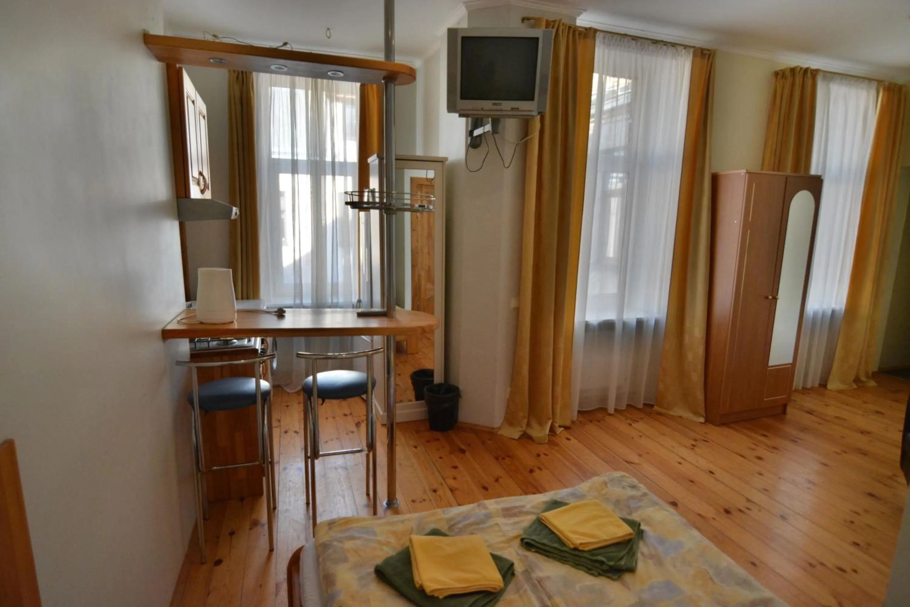 TV and multimedia in Hotel Multilux with Self Check-in