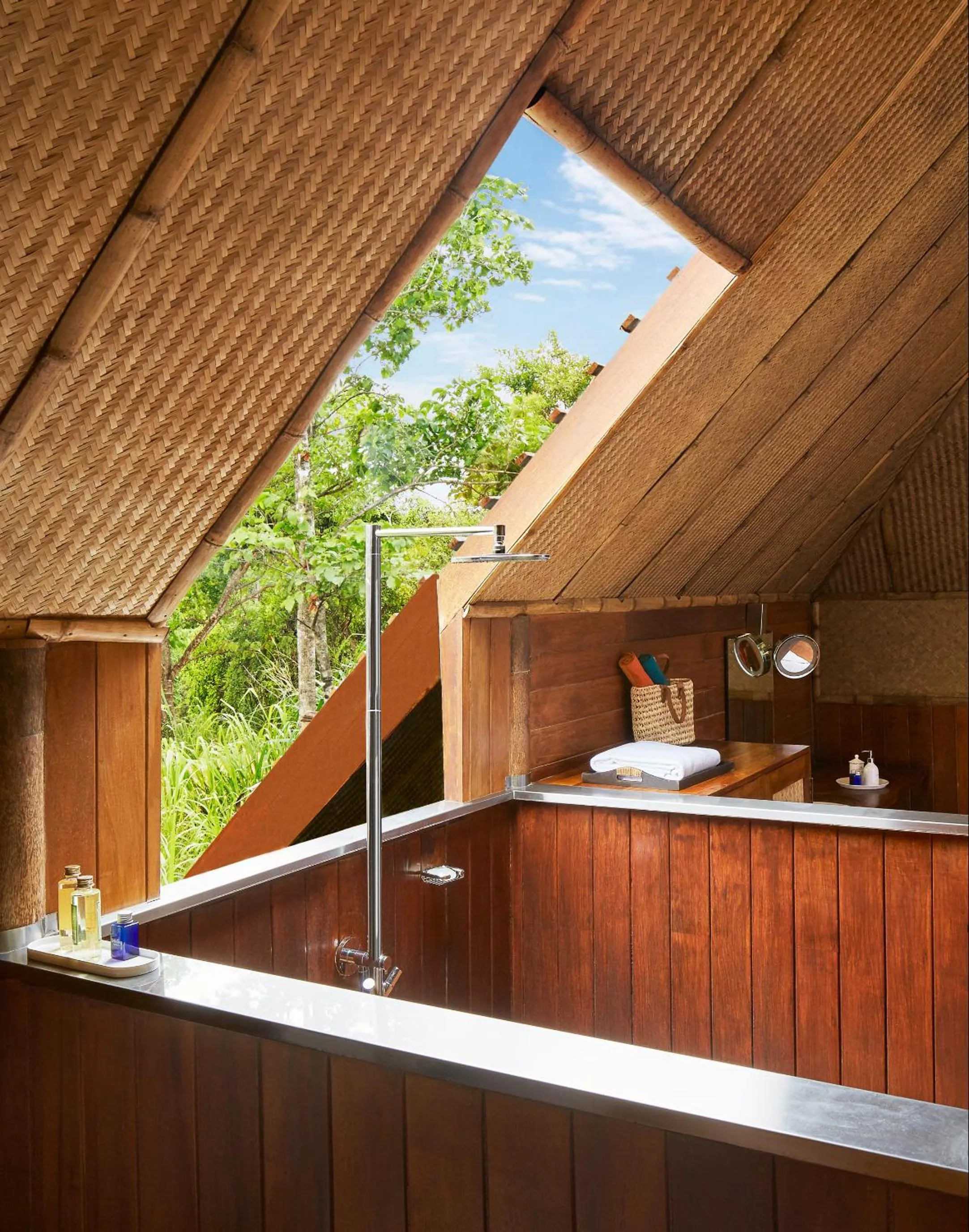 Shower in Jetwing Vil Uyana, A Luxury Reserve