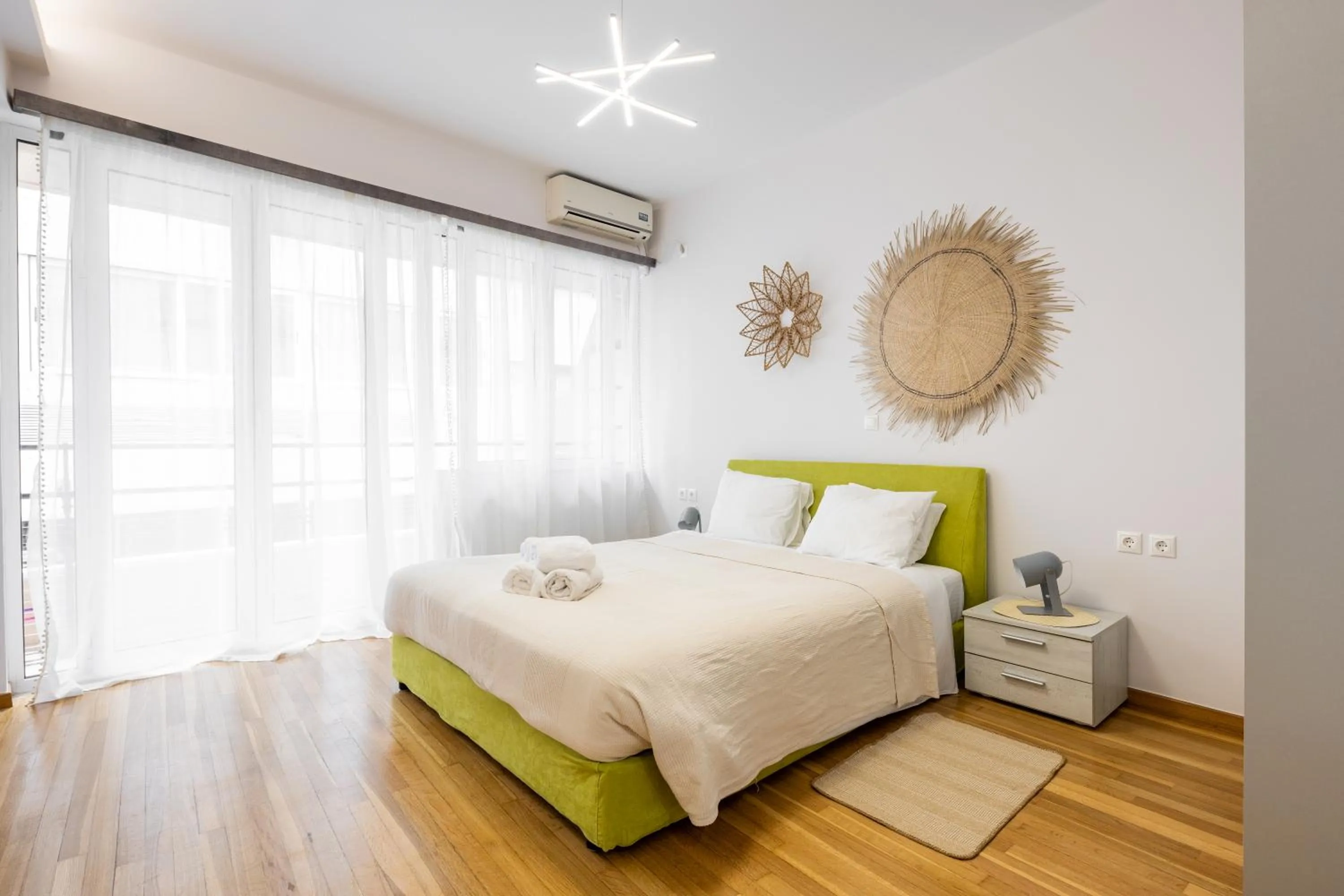 Bed in Apartments Historical Center