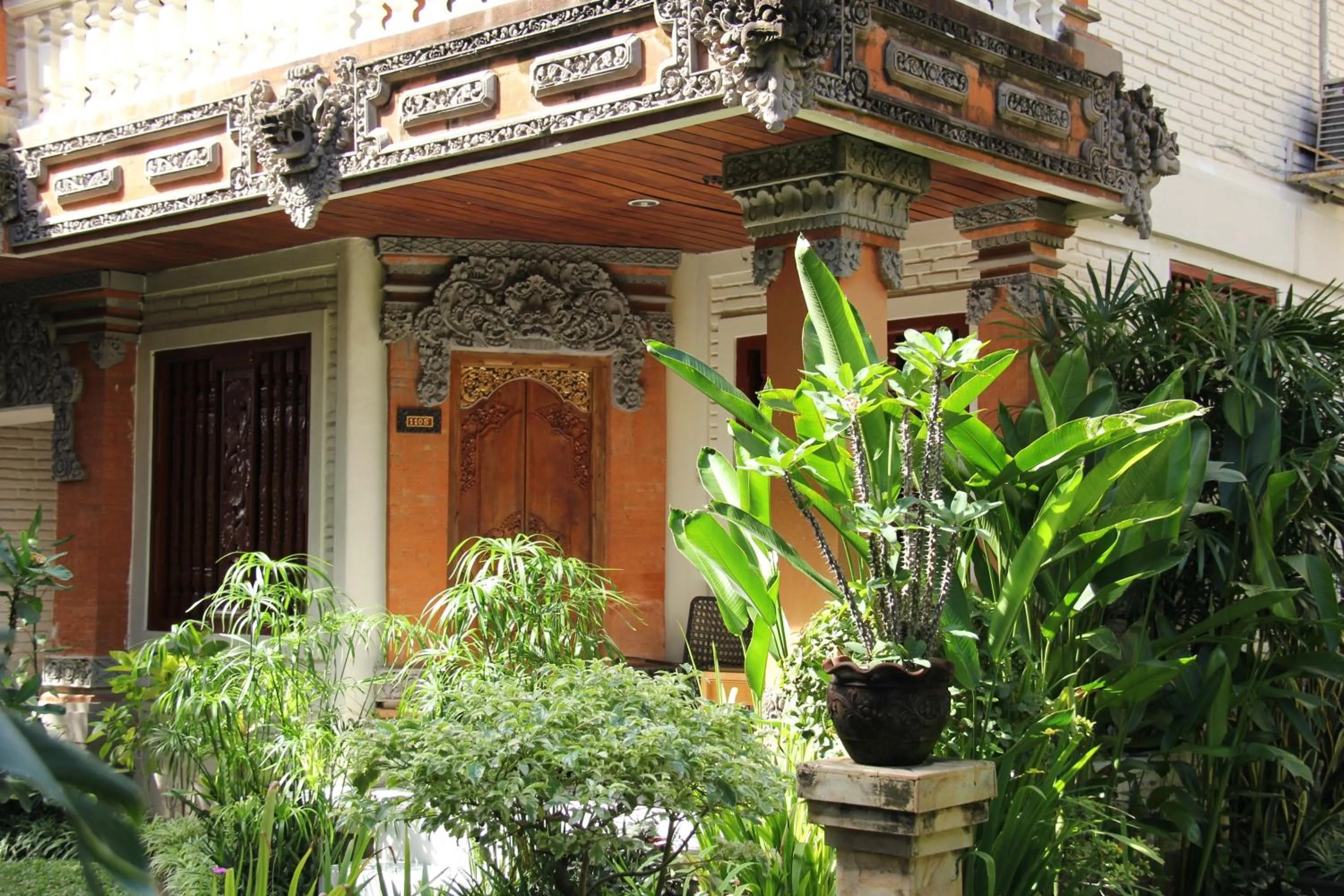 Facade/entrance in Seminyak Paradiso Hotel
