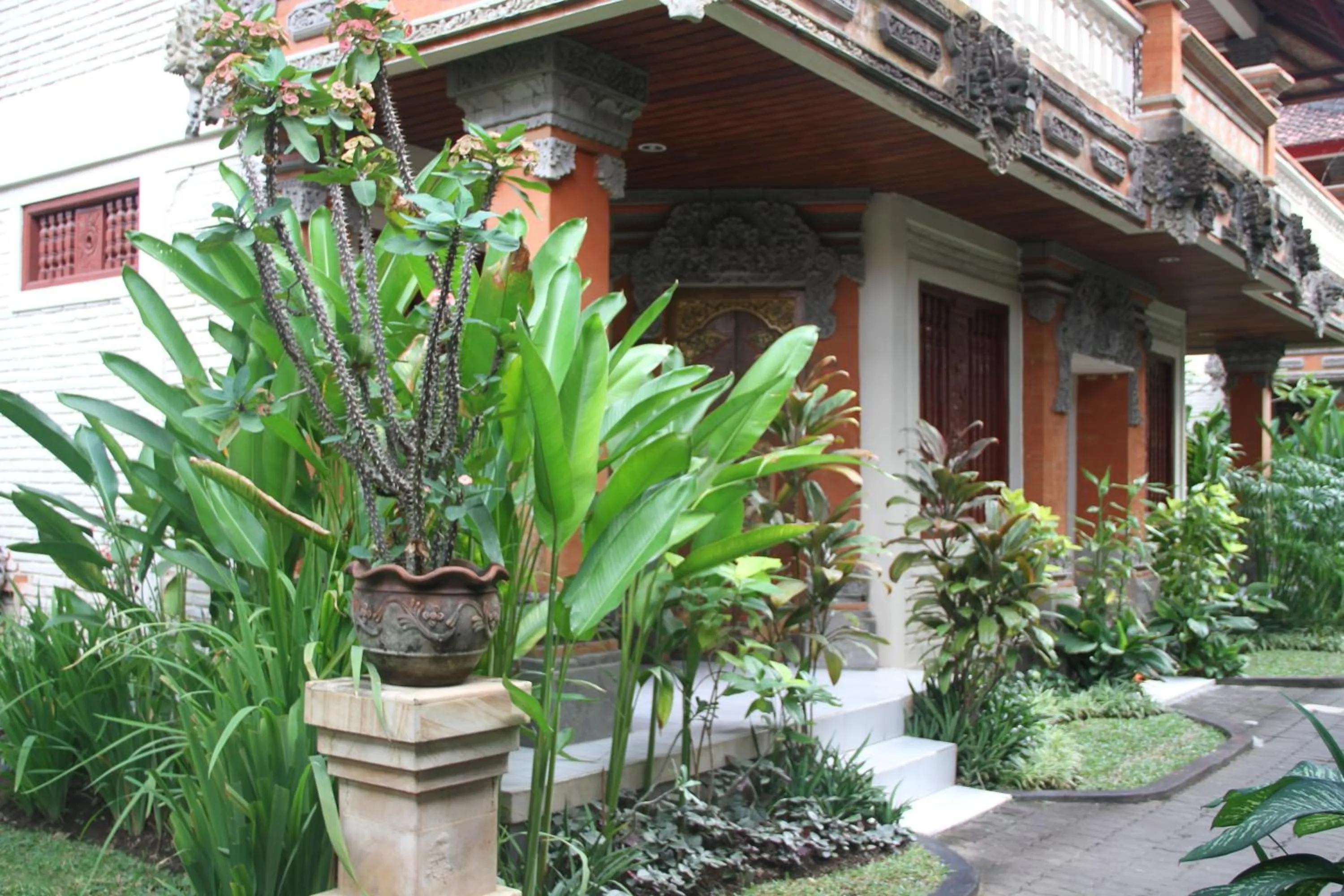 Facade/entrance in Seminyak Paradiso Hotel