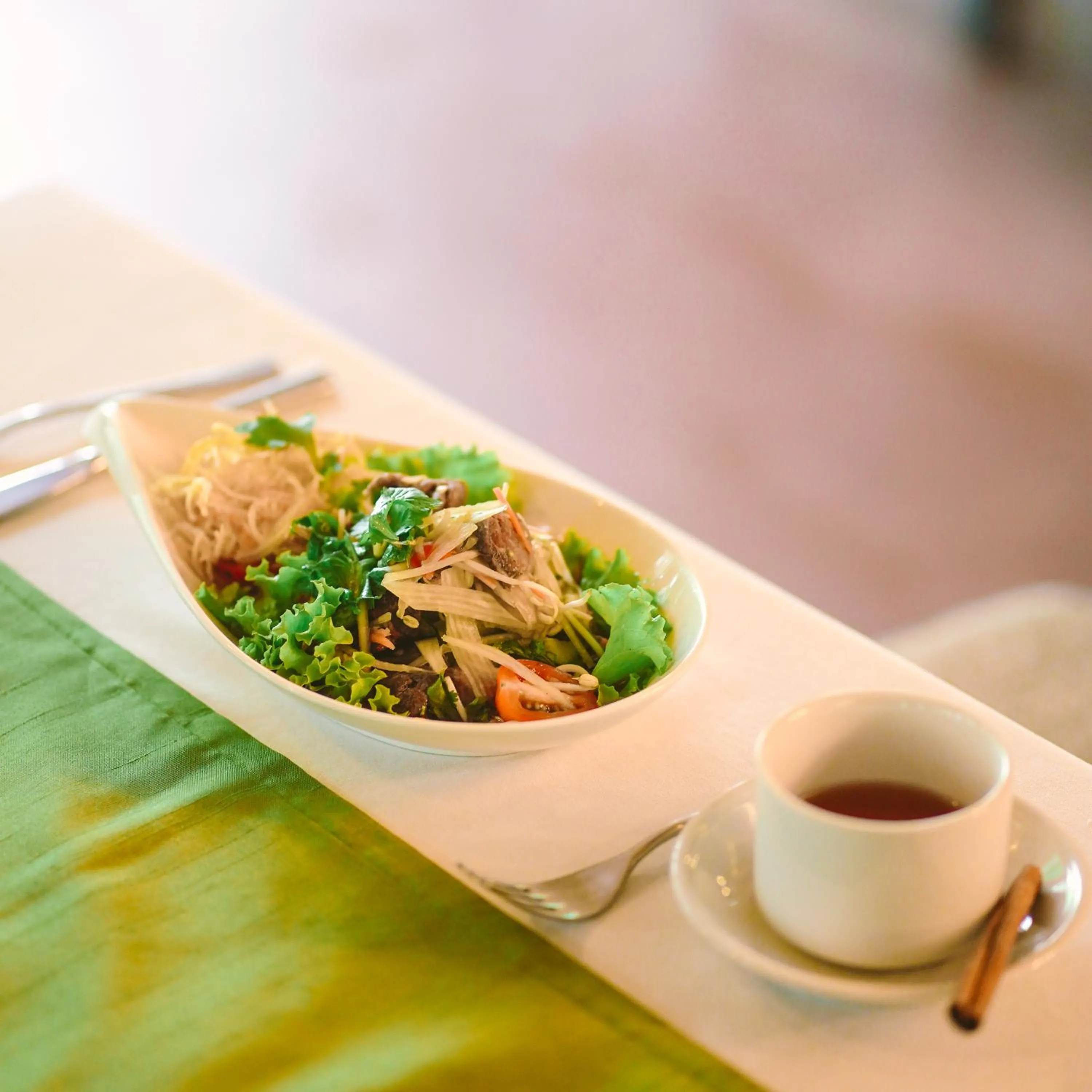 Restaurant/places to eat in Arma Museum & Resort