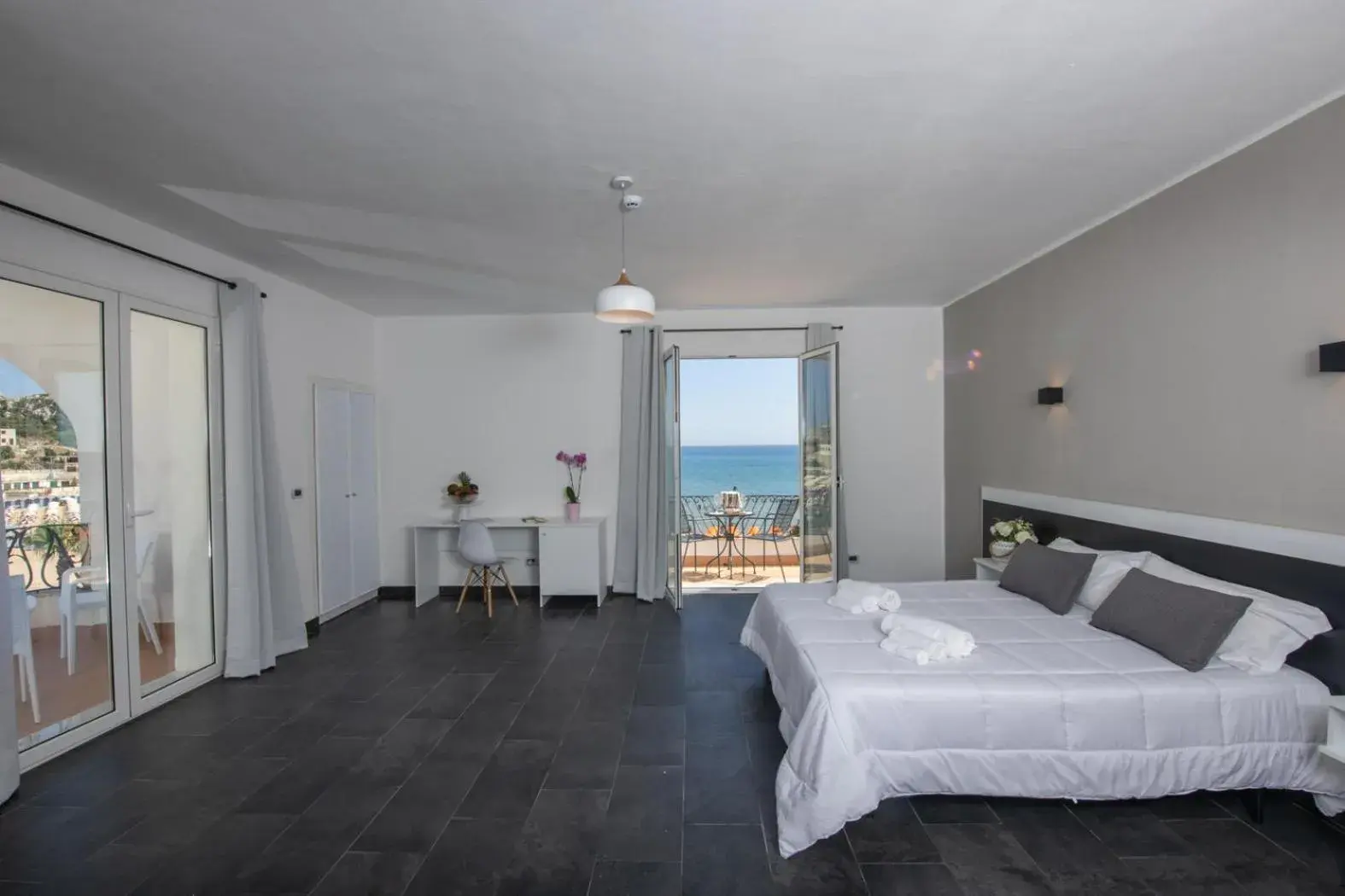 Standard Double or Twin Room - single occupancy in Hotel Baia D'oro Standard Double or Twin Room - single occupancy in Hotel Baia D'oro