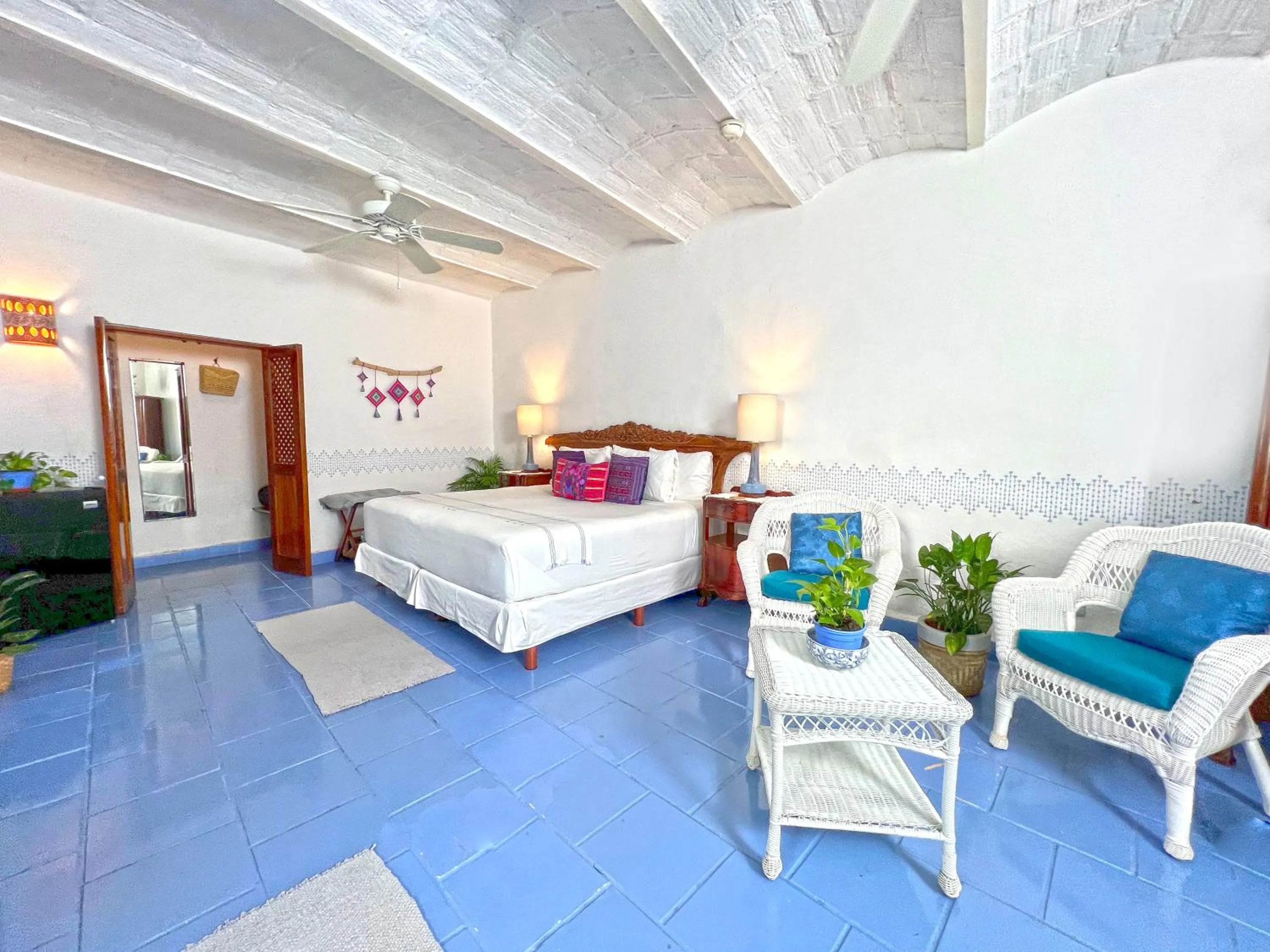 Bed in Casa Nawalli Pickleball Resort & Retreats Adults Only