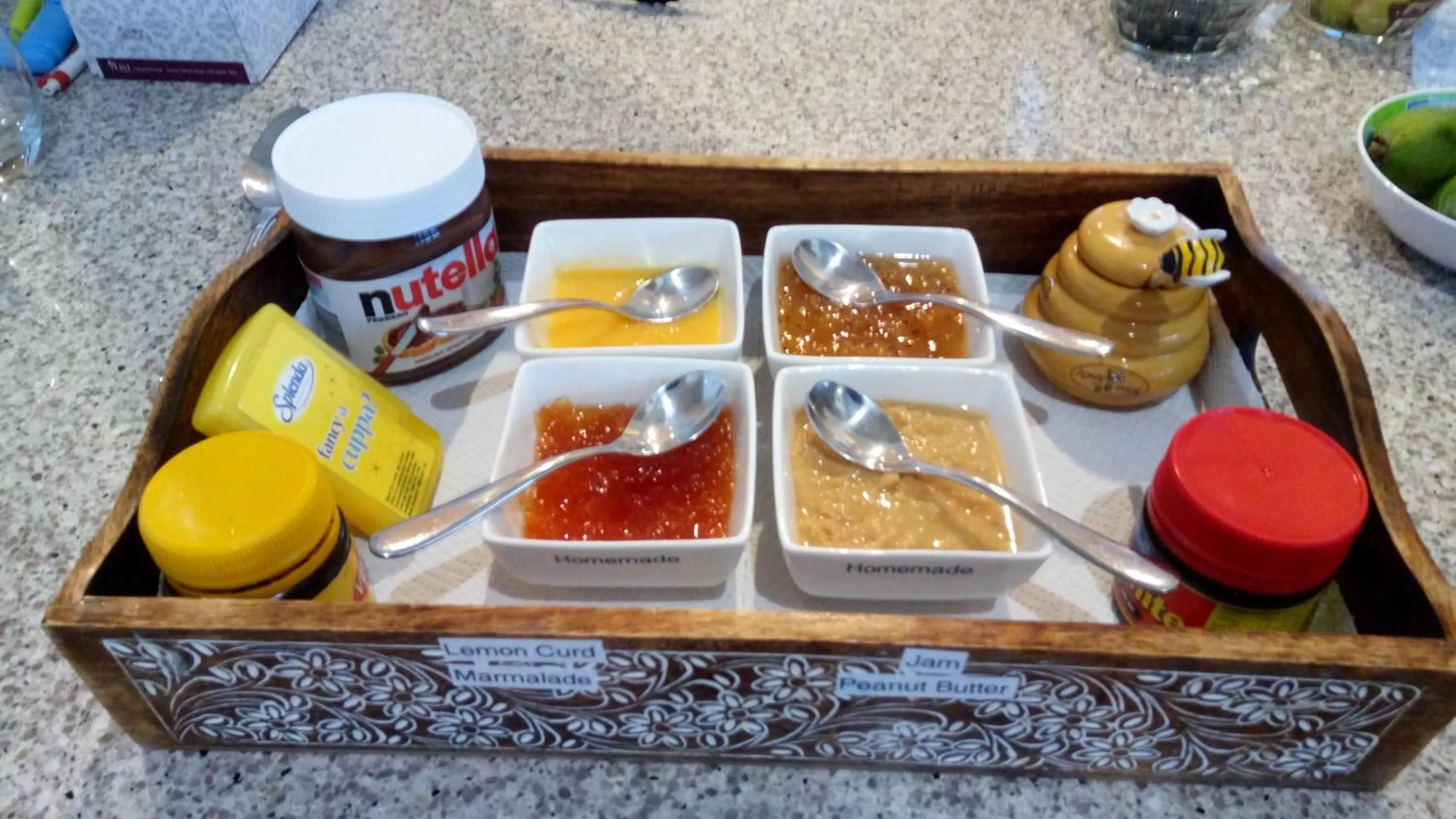 Breakfast in City Lights Boutique Lodge