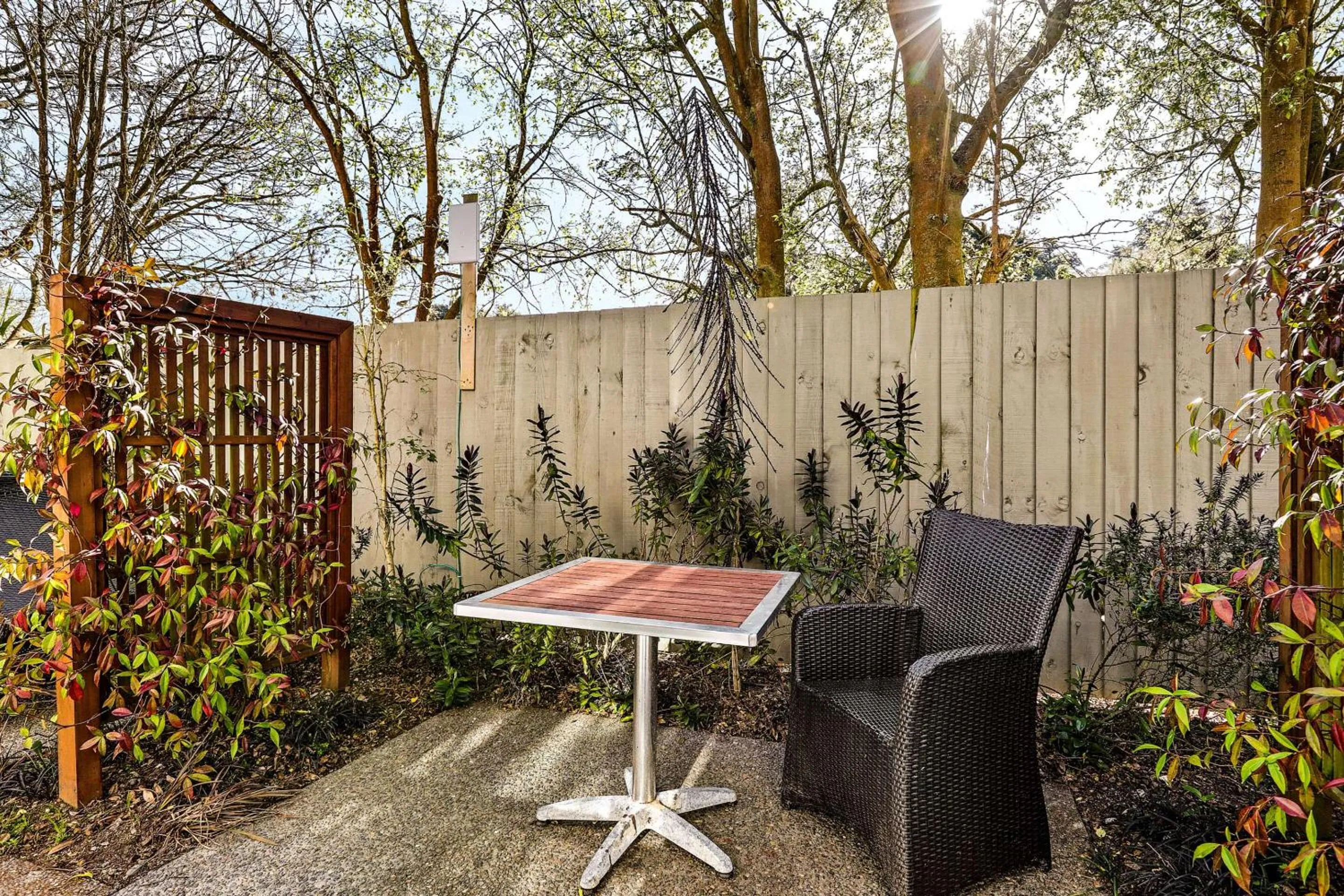 Property building in Quality Suites Amore