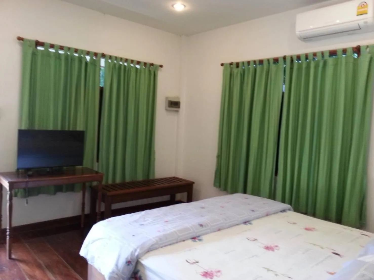 Bed in Water's House