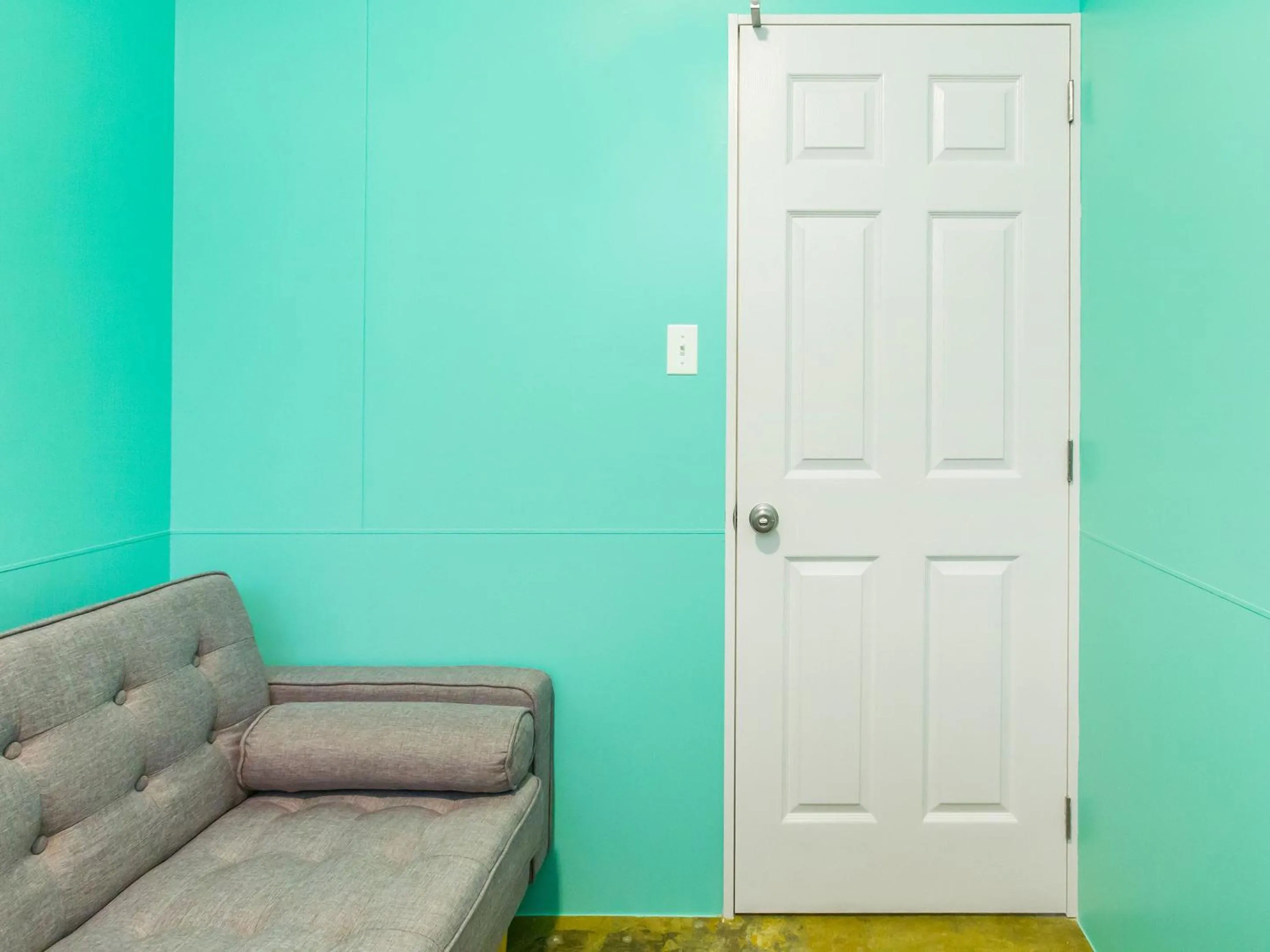 Photo of the whole room in Seawall Hostel