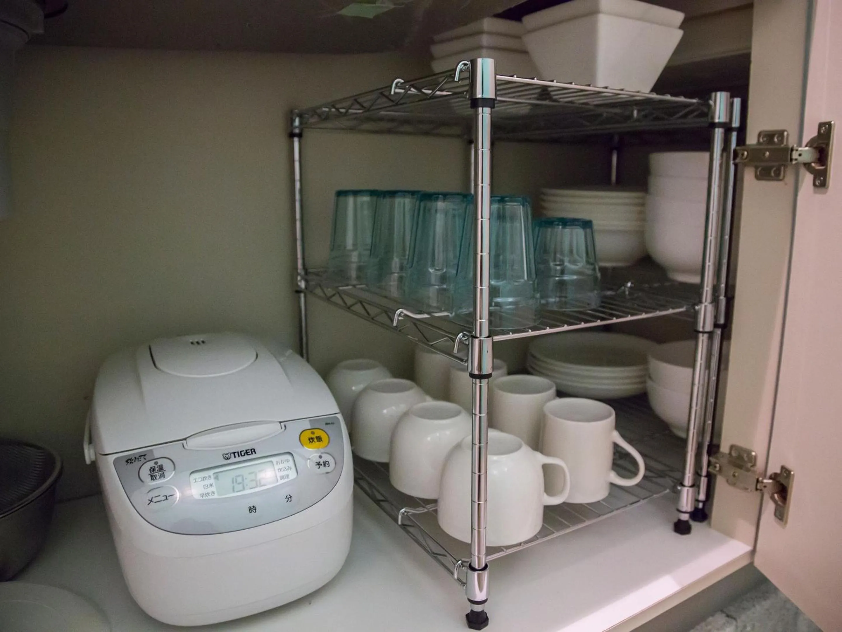 Kitchen or kitchenette in Seawall Hostel