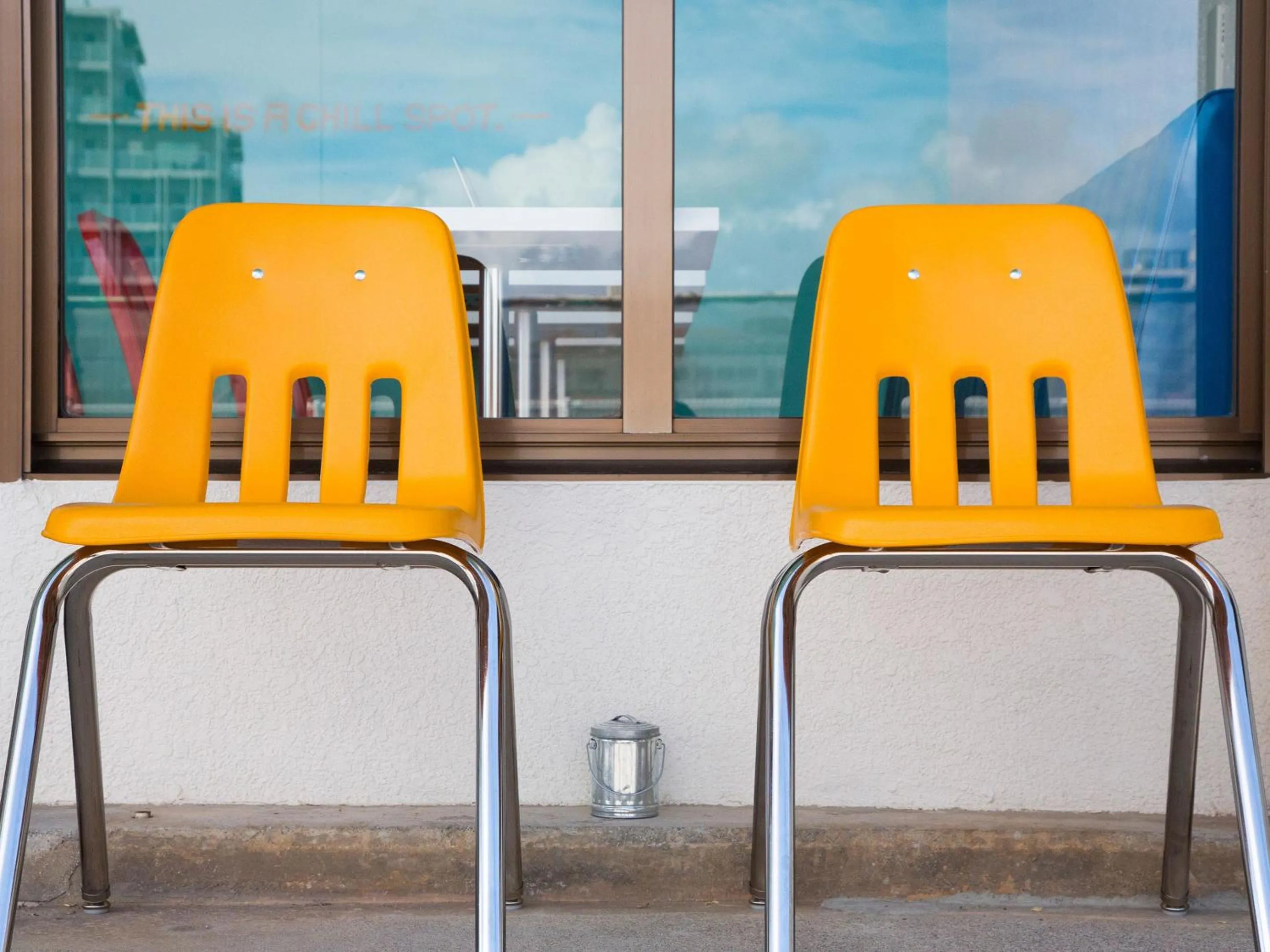 Area and facilities in Seawall Hostel