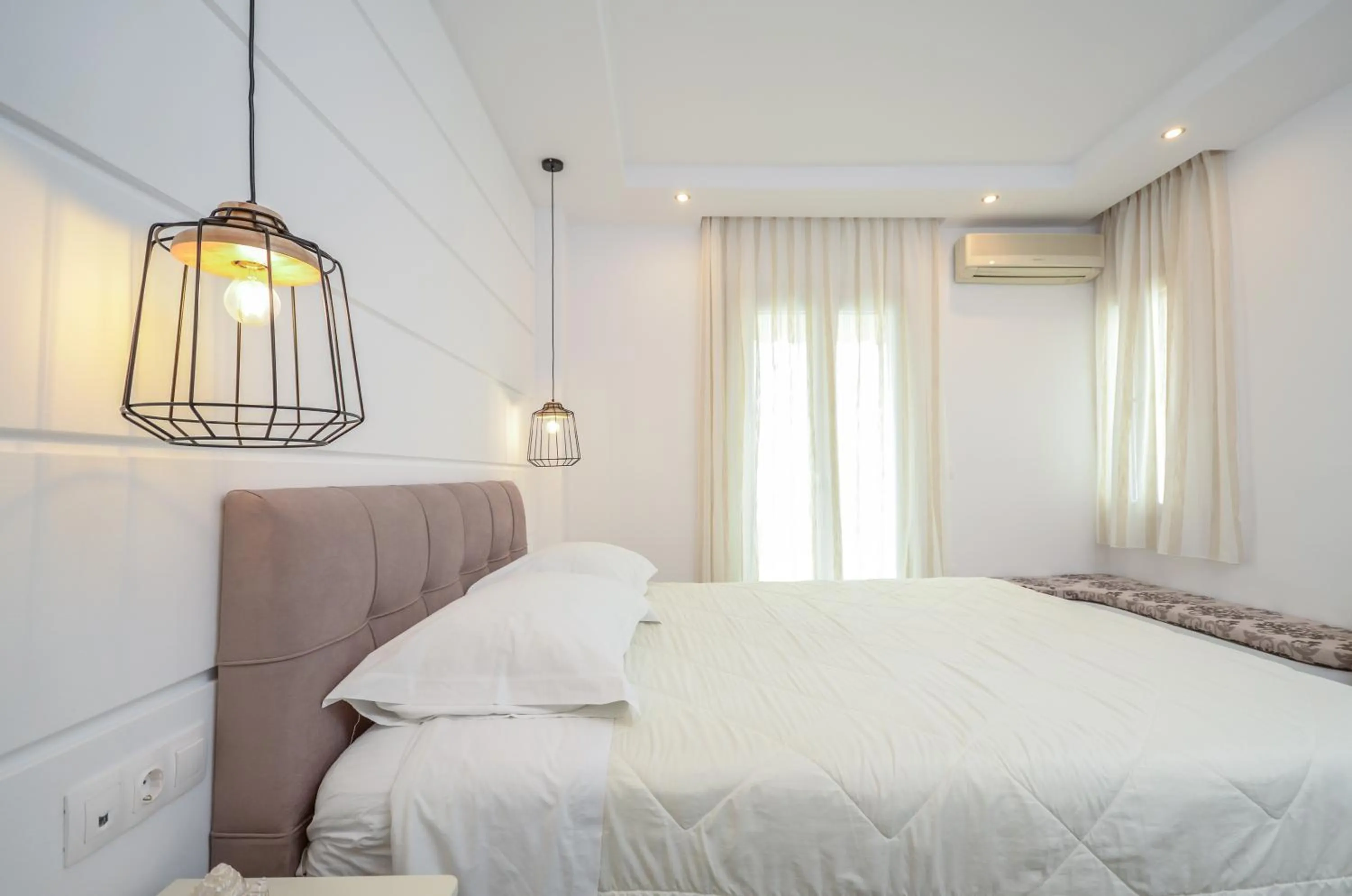 Bed in Sun Beach Hotel