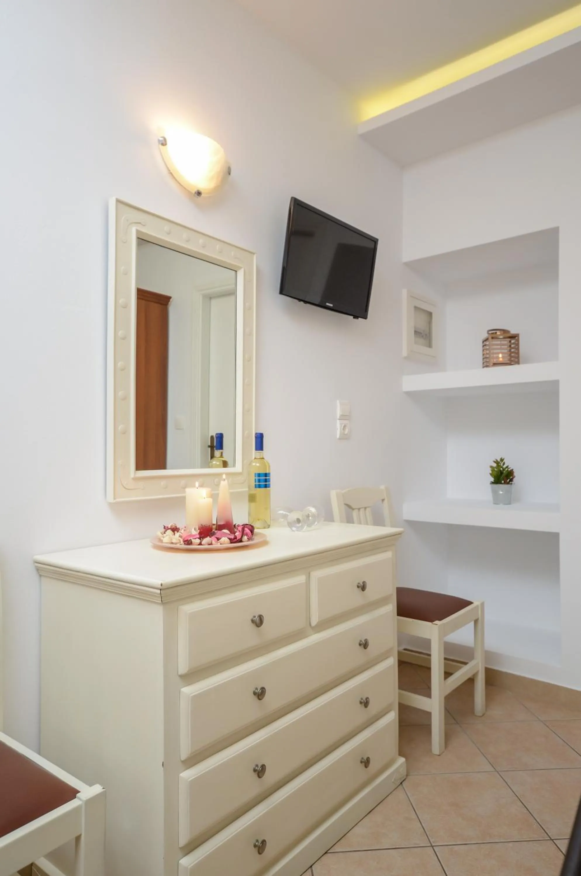 TV and multimedia in Sun Beach Hotel