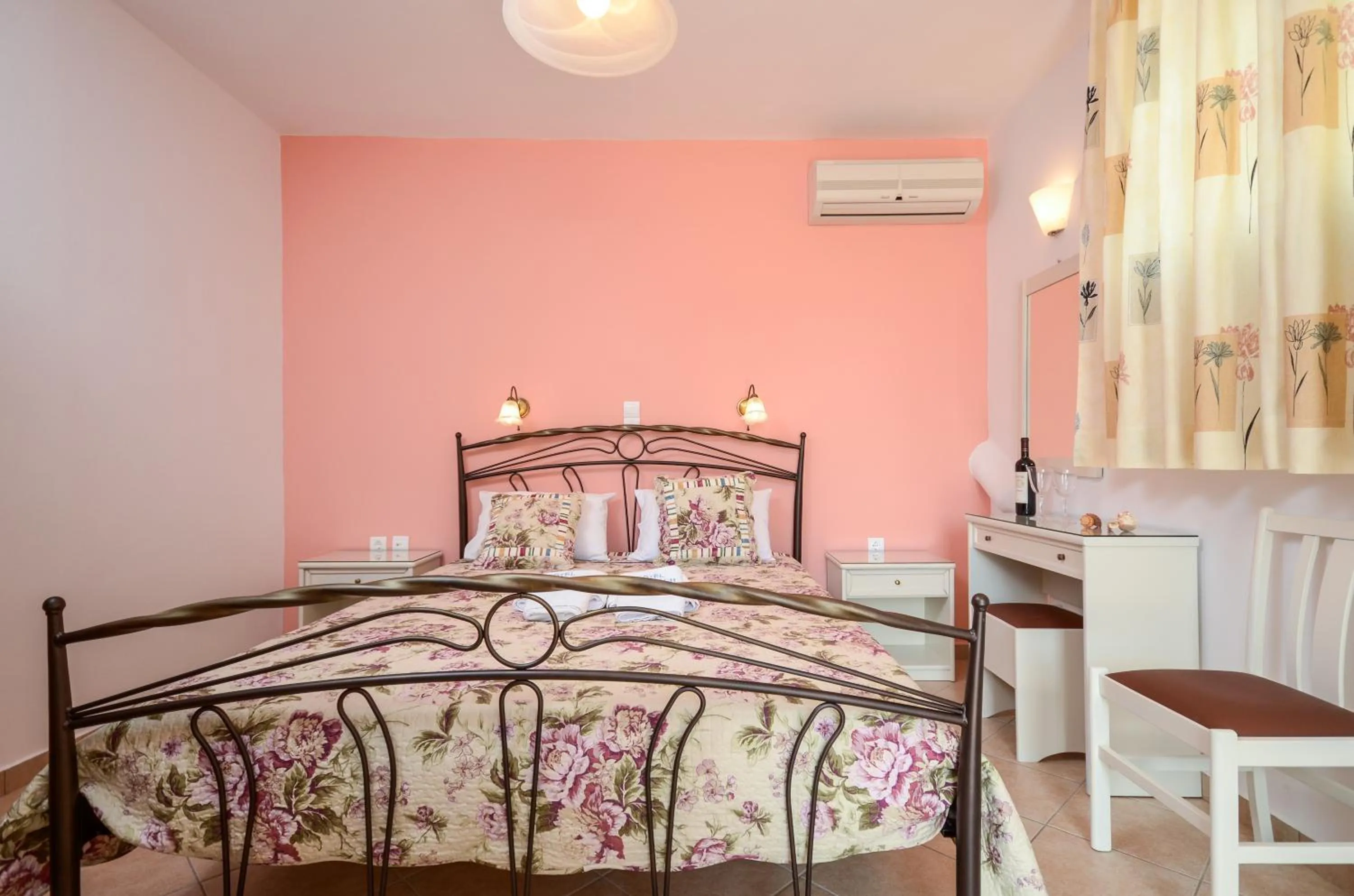 Bed in Sun Beach Hotel