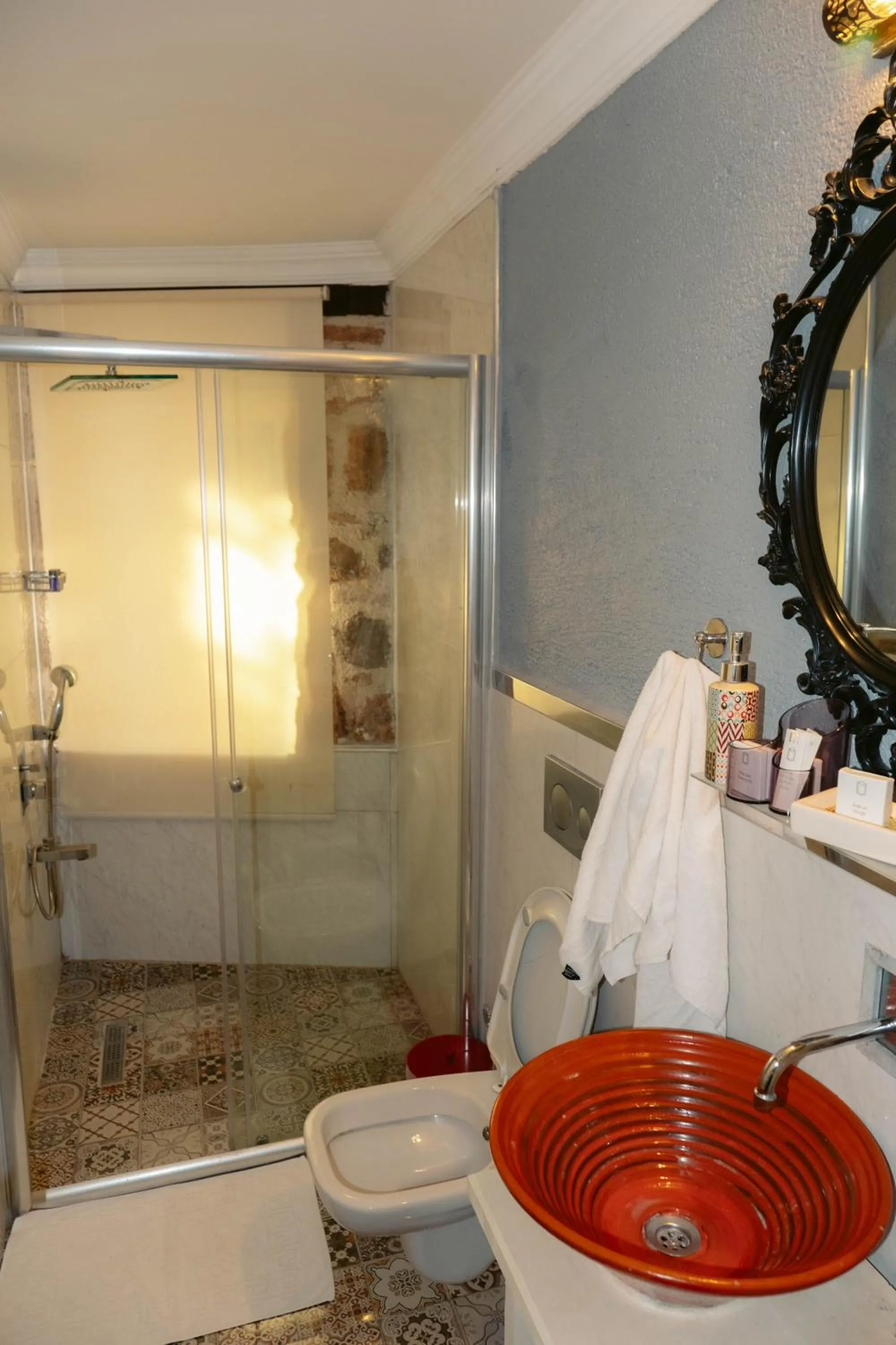 Bathroom in The Suite Apart Hotel