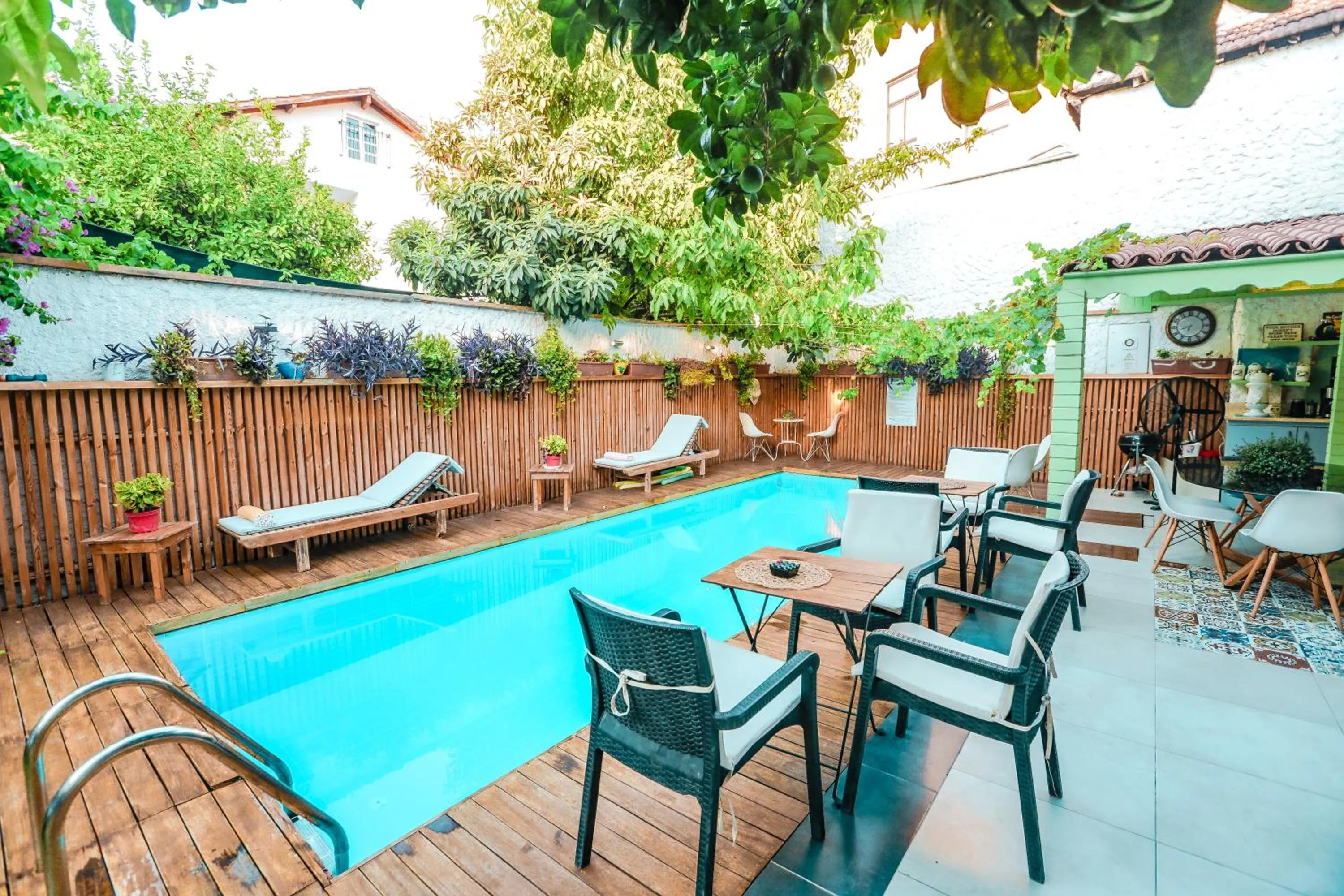 Summer in The Suite Apart Hotel