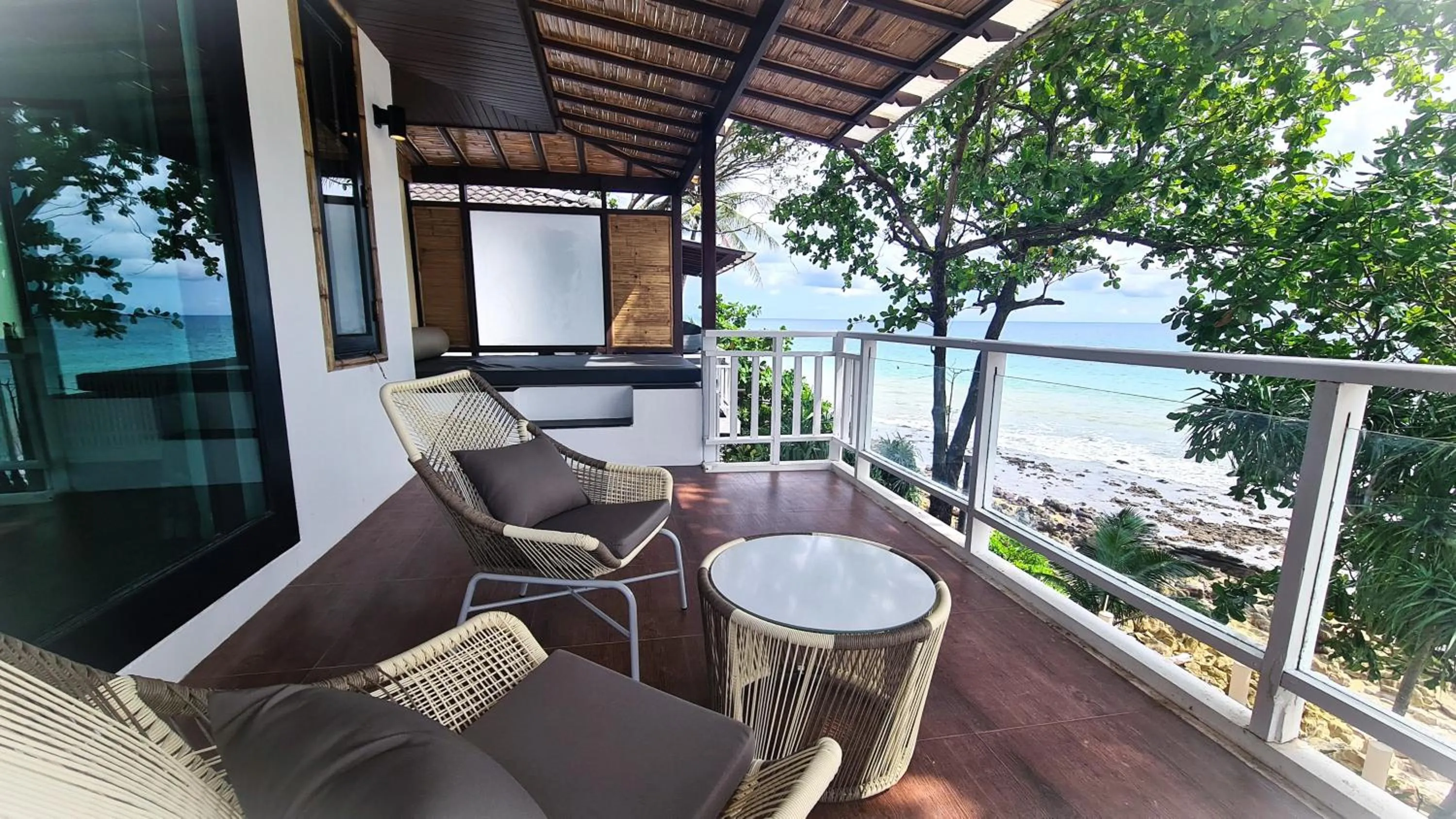 Balcony/Terrace in Moonlight Bay Resort