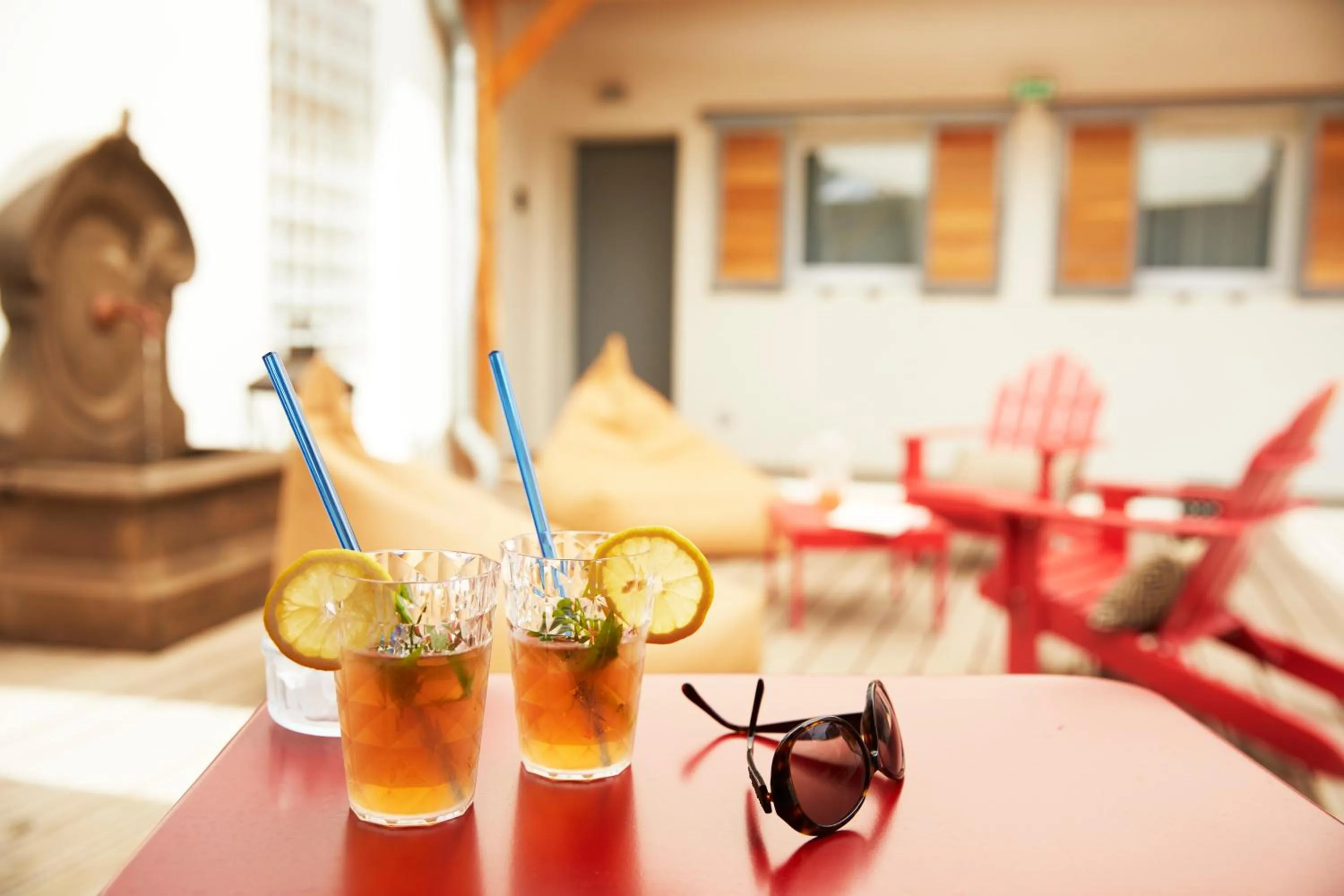 Patio in Best Western Plus d'Europe et d'Angleterre