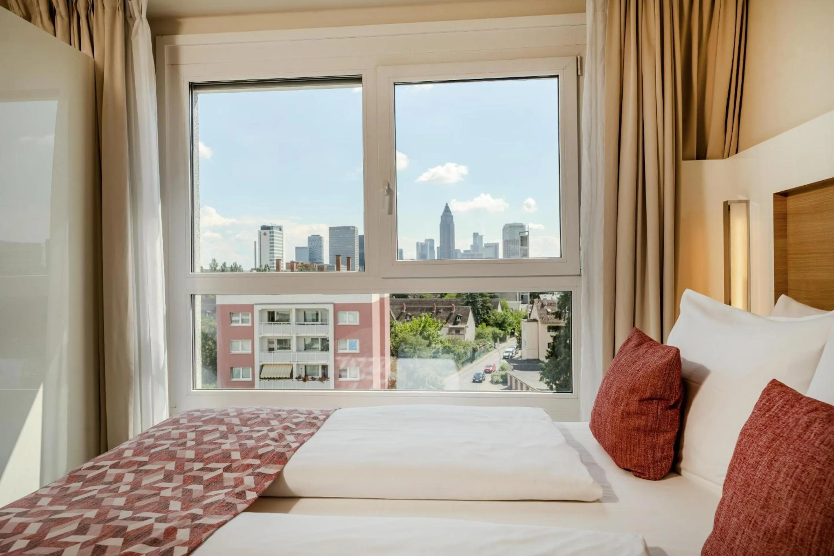 Bedroom, Bed in Best Western Plus Welcome Hotel Frankfurt