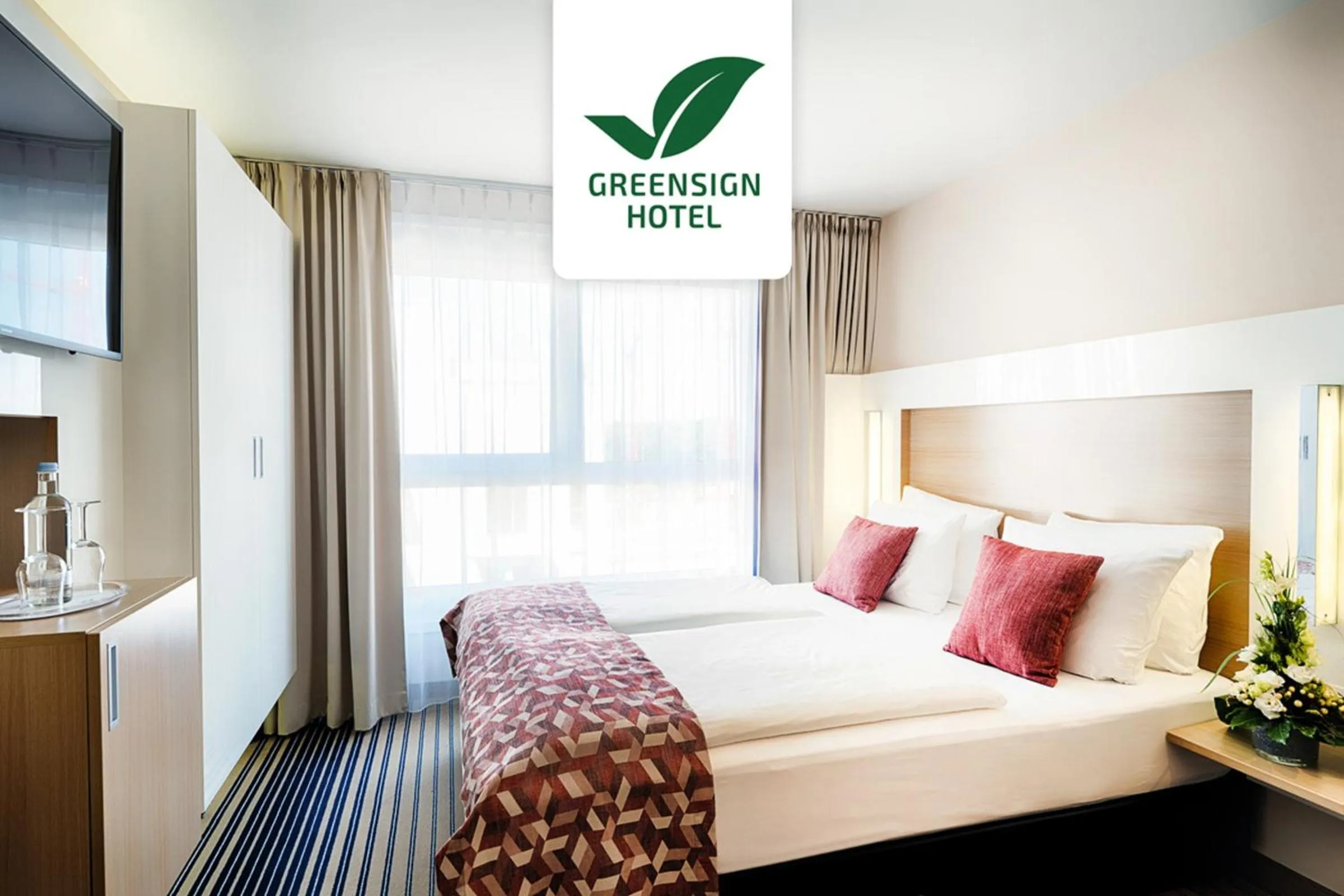 Bedroom, Bed in Best Western Plus Welcome Hotel Frankfurt