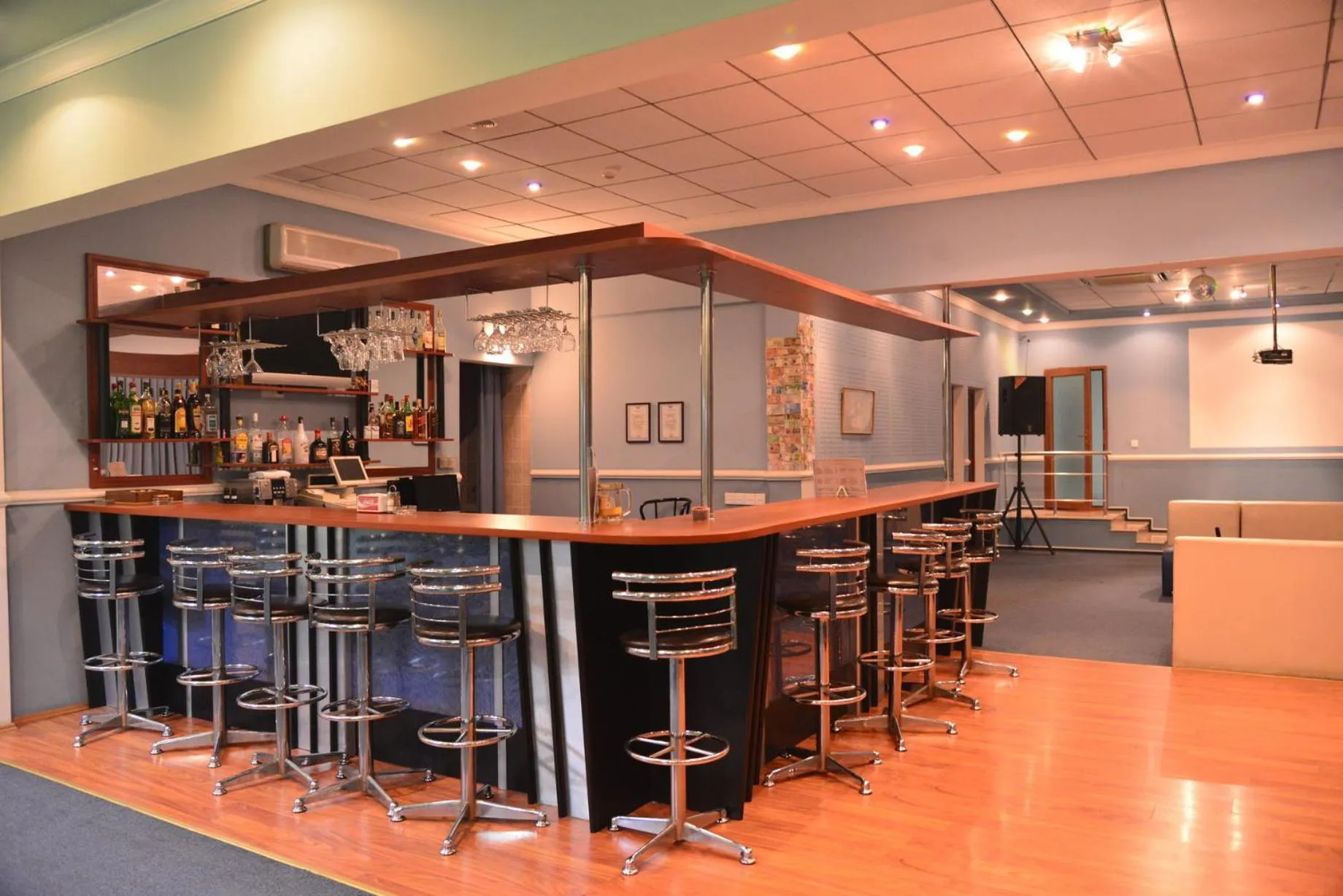 Karaoke in City Mansion ApartHotel