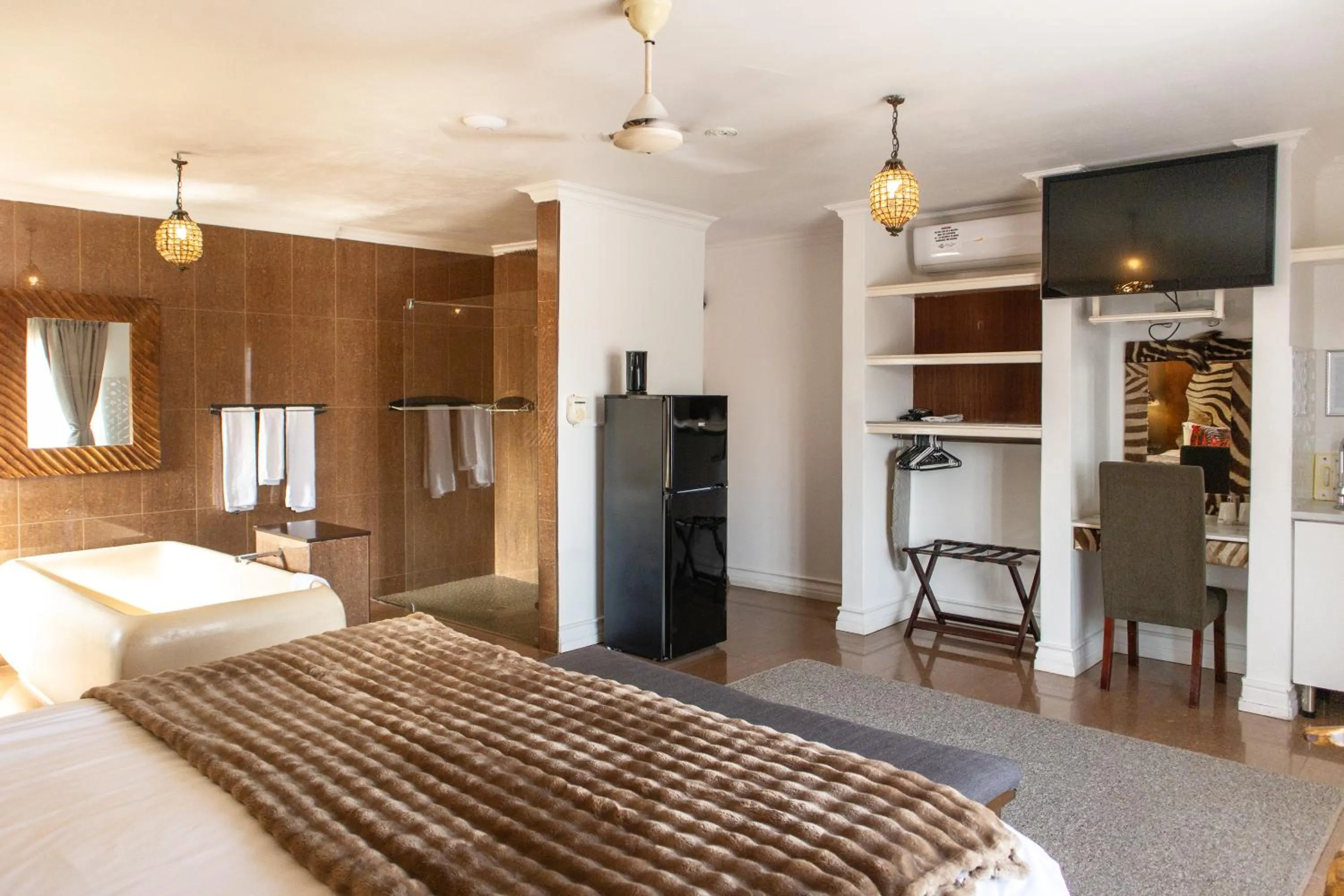 Bedroom, Bed in 305 Guest House