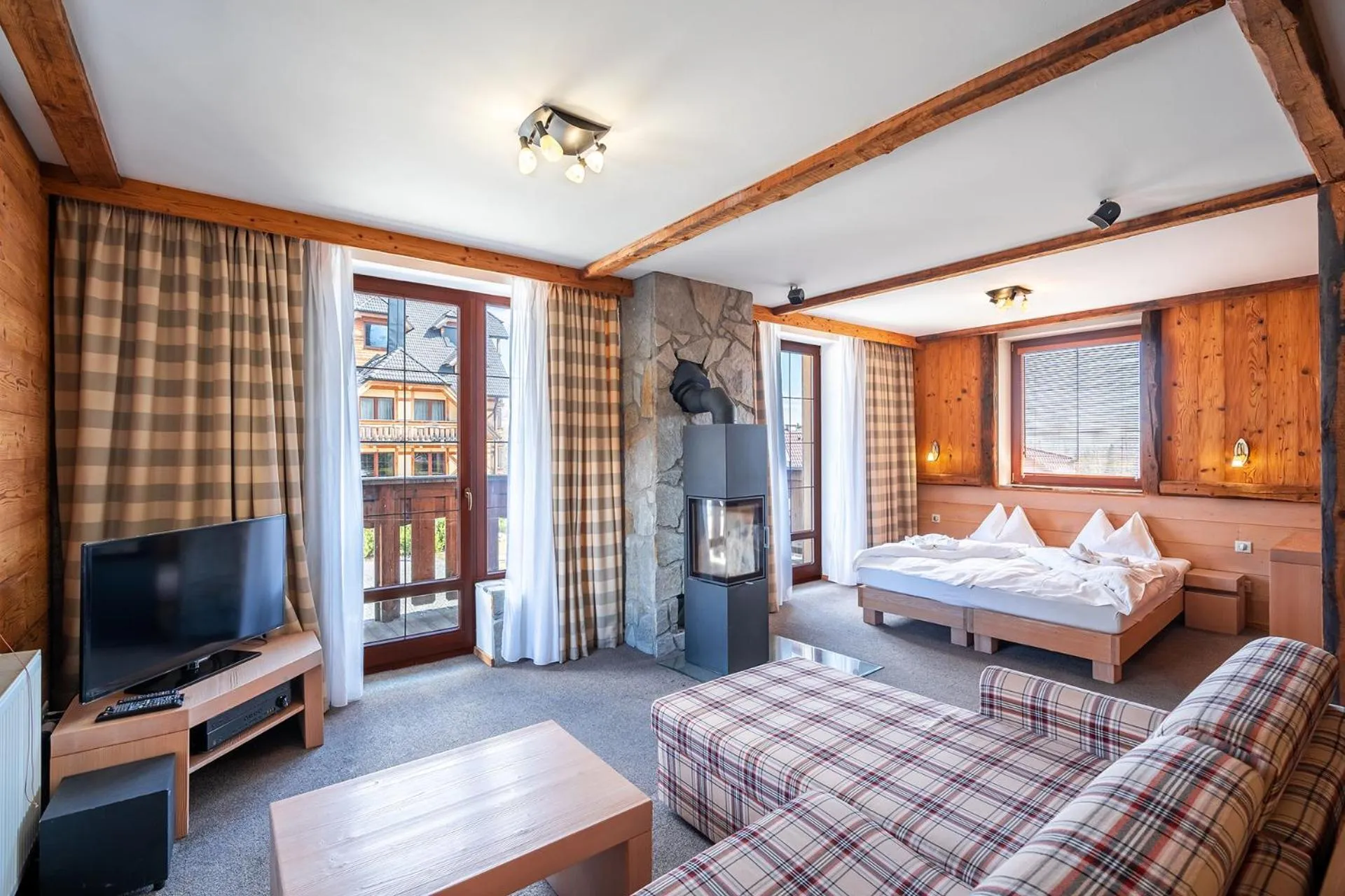 Photo of the whole room, Bed in Kukučka Lomnica - Tatranská Lomnica