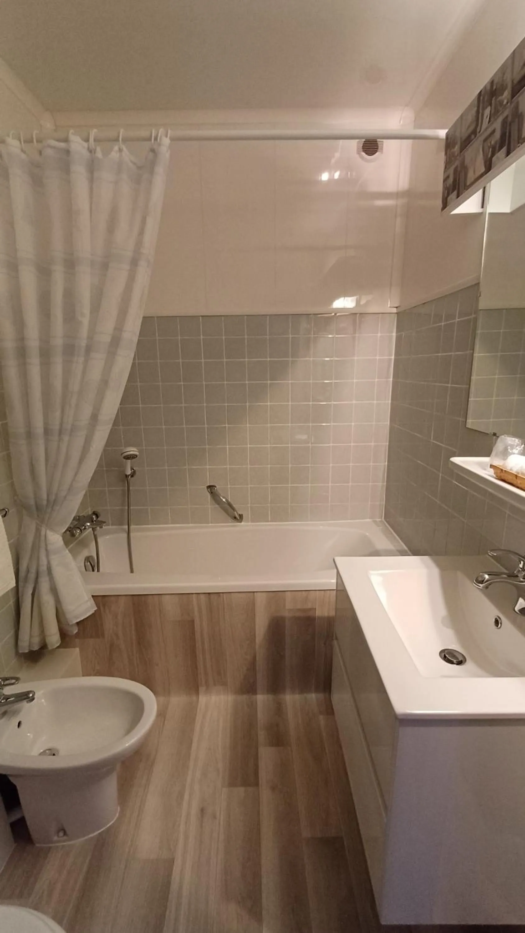 Bathroom in Hotel Montsegur