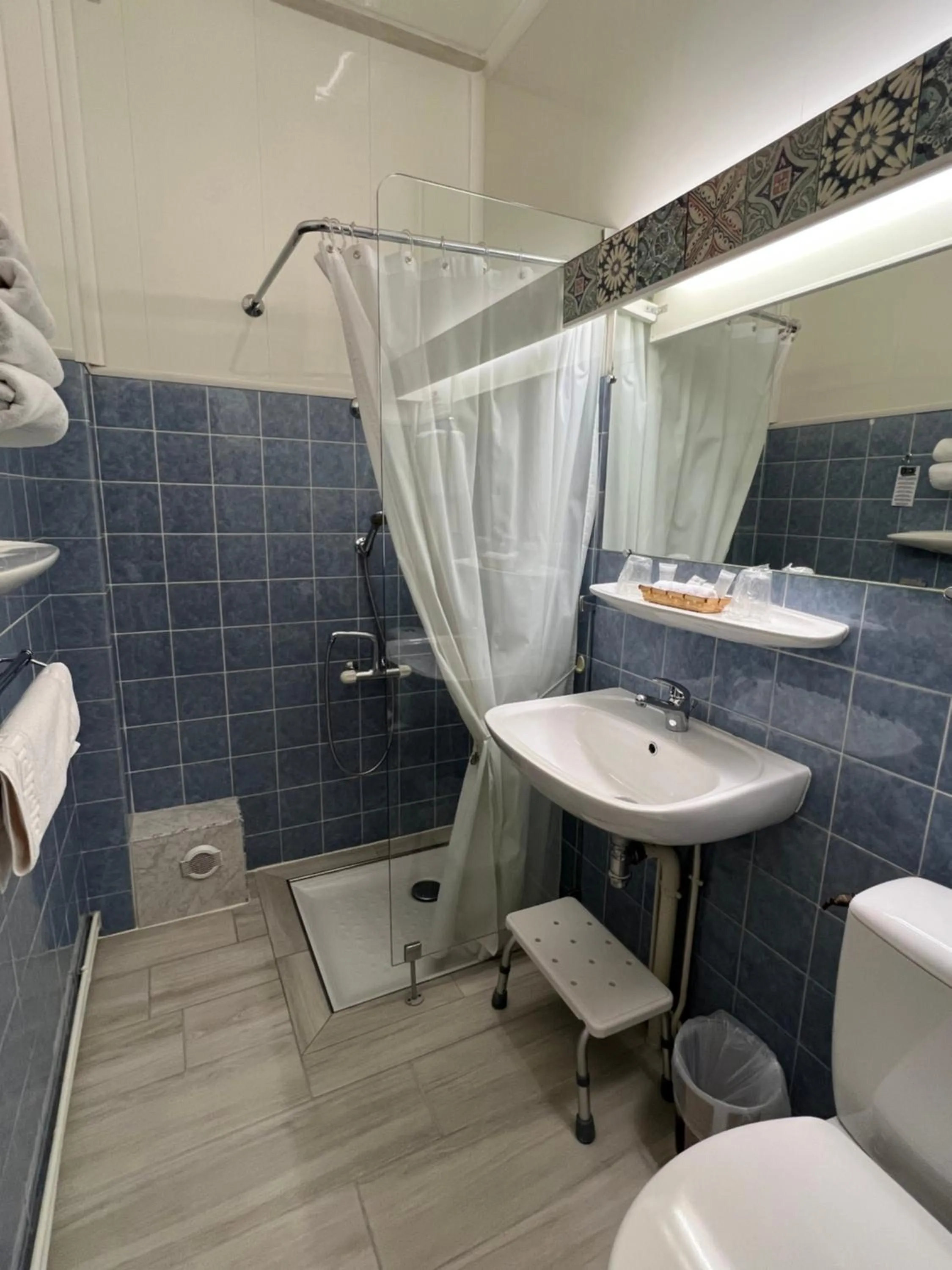 Bathroom in Hotel Montsegur